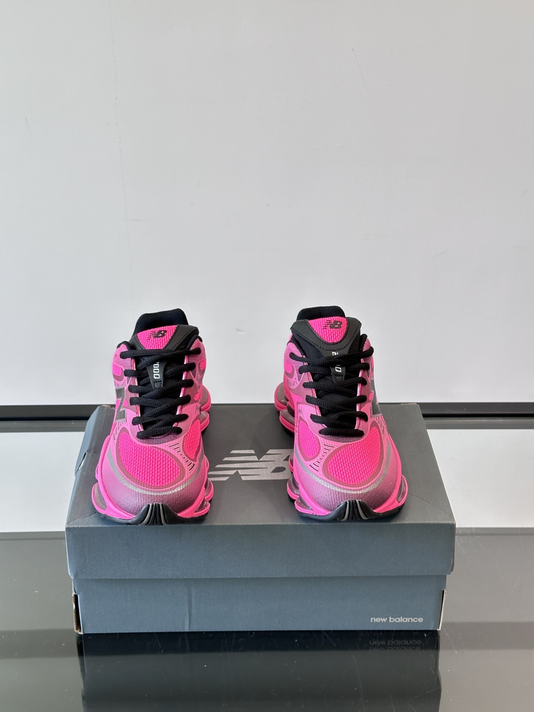 Newbalance新款2000上线啦👌👌“未来动态感十足”✨✨2000系列采用ABZORB缓震科技有s