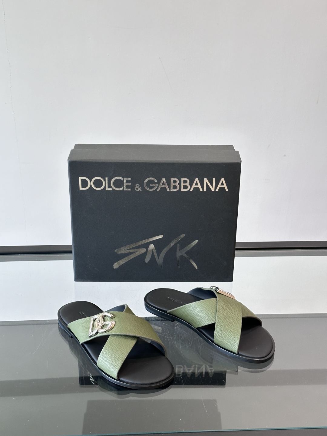 ◾️▫️D&G～高端男士真皮大底夏季拖鞋，鞋面材质头层牛皮，原版五金装饰，进口真皮大底，细节完美，尽显大