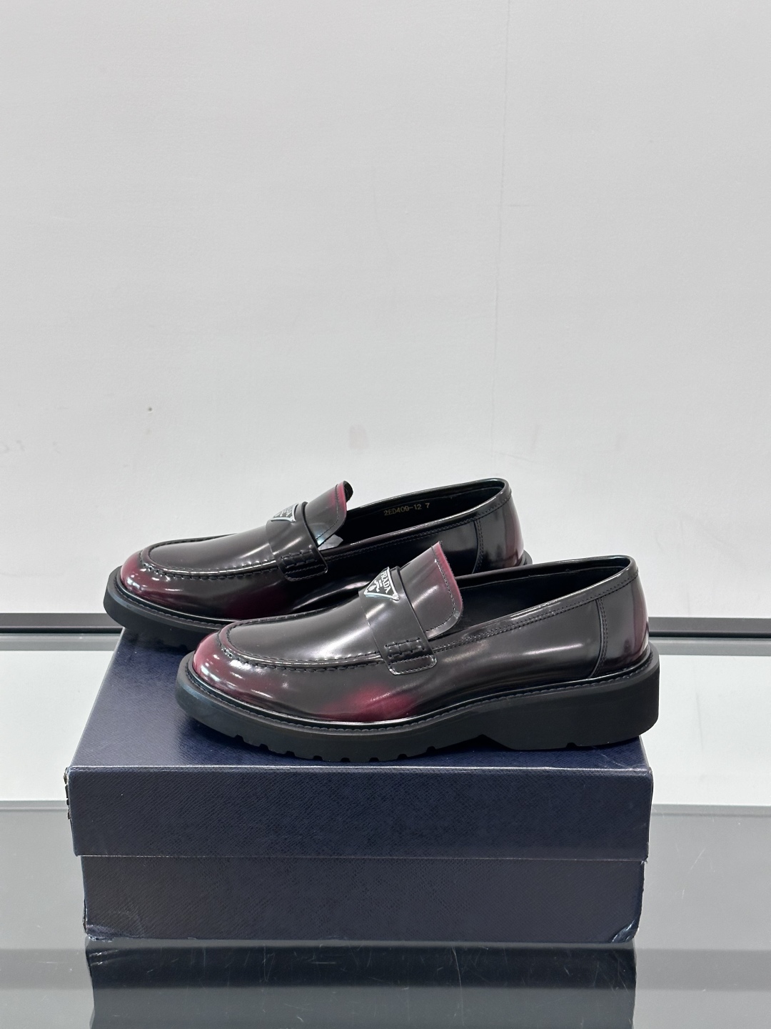 Prada New Bright Leather Loafers - Classic Style, Comfortable Fit 4 cmp i1754384017557 6605 0 2