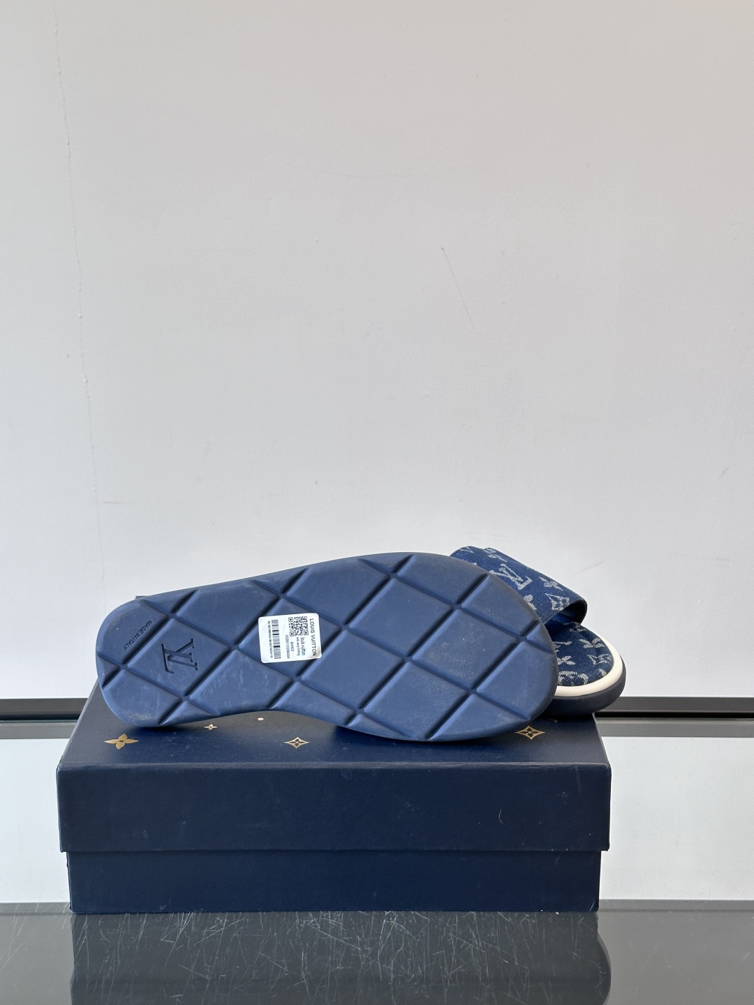 Louis Vuitton ss25 new arrival LV驴牌春夏系列新款平底沙滩拖鞋🥿简约精致