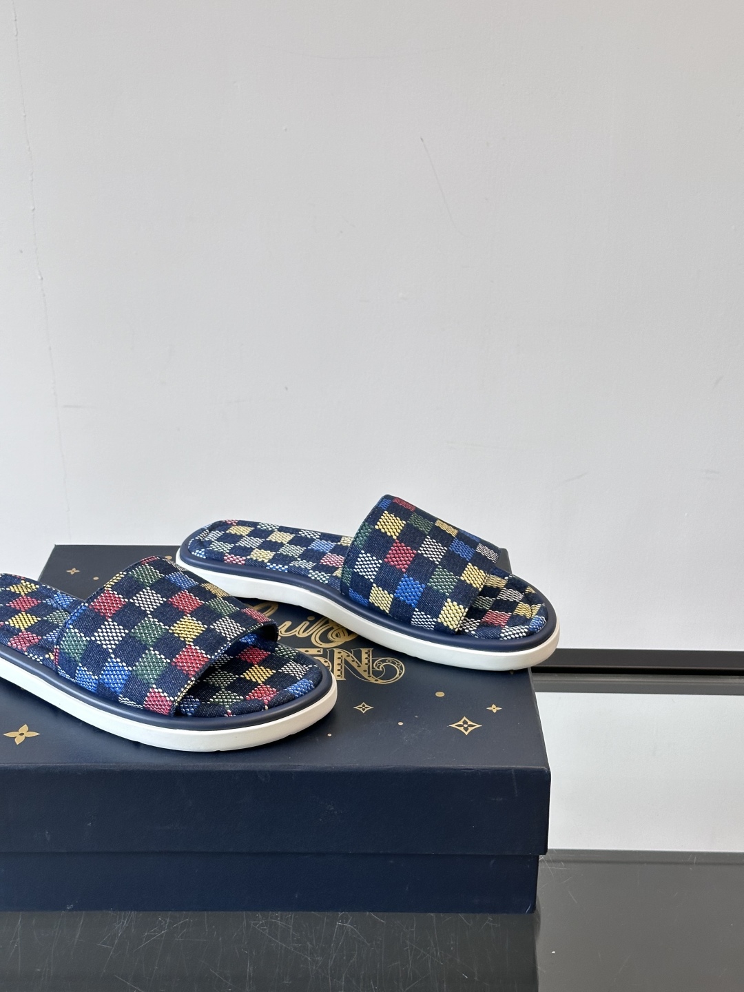 Louis Vuitton ss25 new arrival LV驴牌春夏系列新款平底沙滩拖鞋🥿简约精致