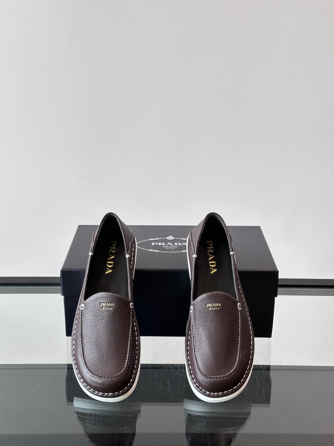 Prada Men's Leather Driving Loafers - Comfortable & Stylish Size 39-44 7 cmp i1754731777109 5557 0 5