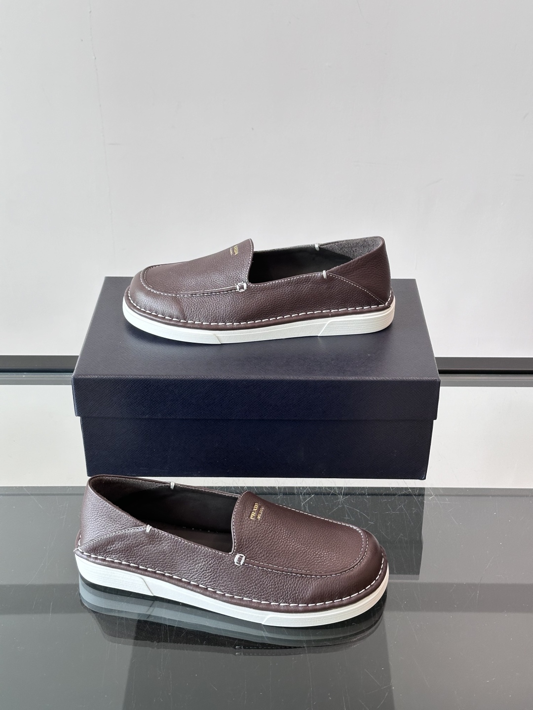Prada Men's Leather Driving Loafers - Comfortable & Stylish Size 39-44 5 cmp i1754731777121 1560 0 3