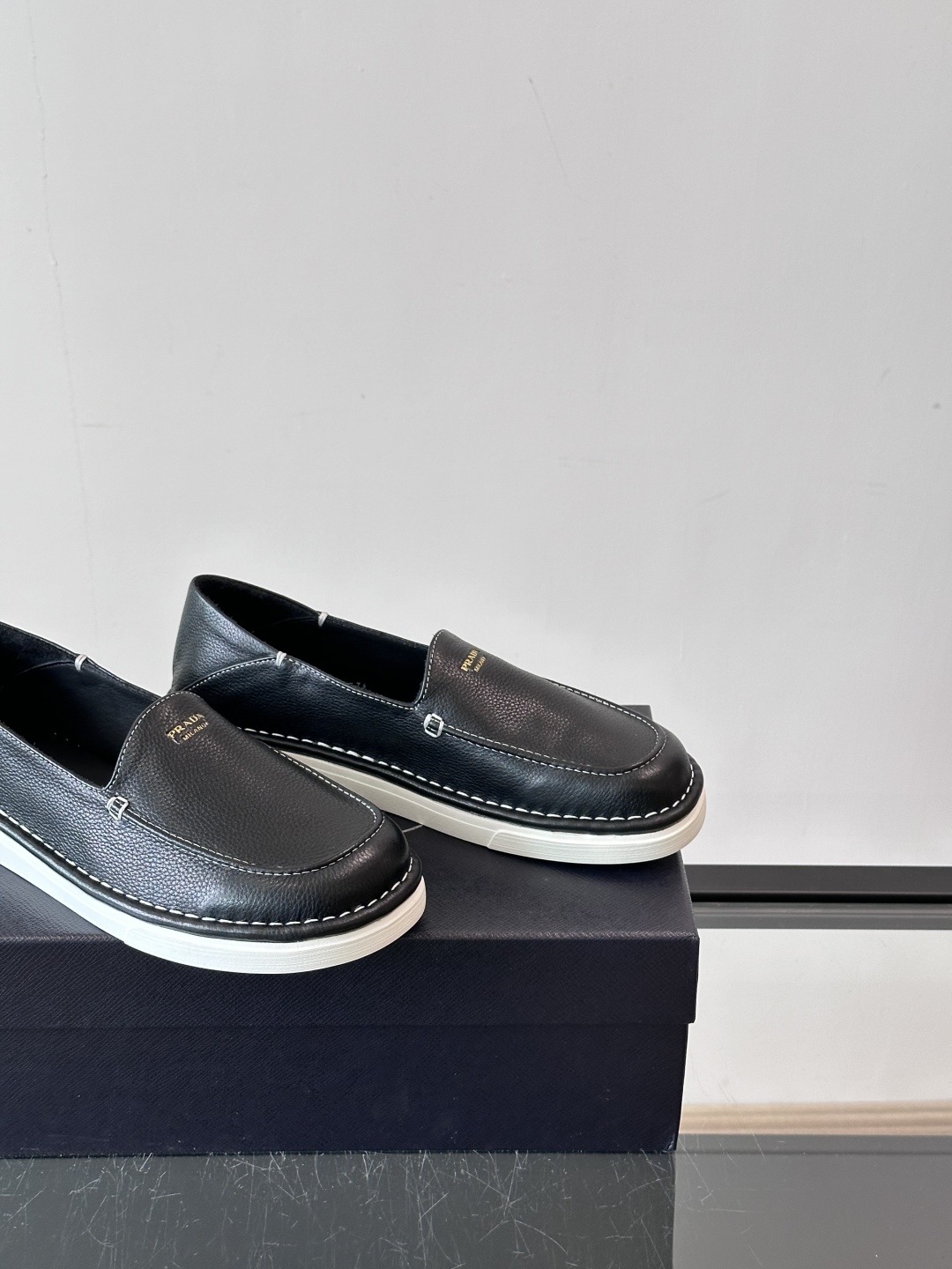 Prada Men's Leather Driving Loafers Casual Shoes - Premium Quality & Comfort 8 cmp i1754731844412 2703 0 6