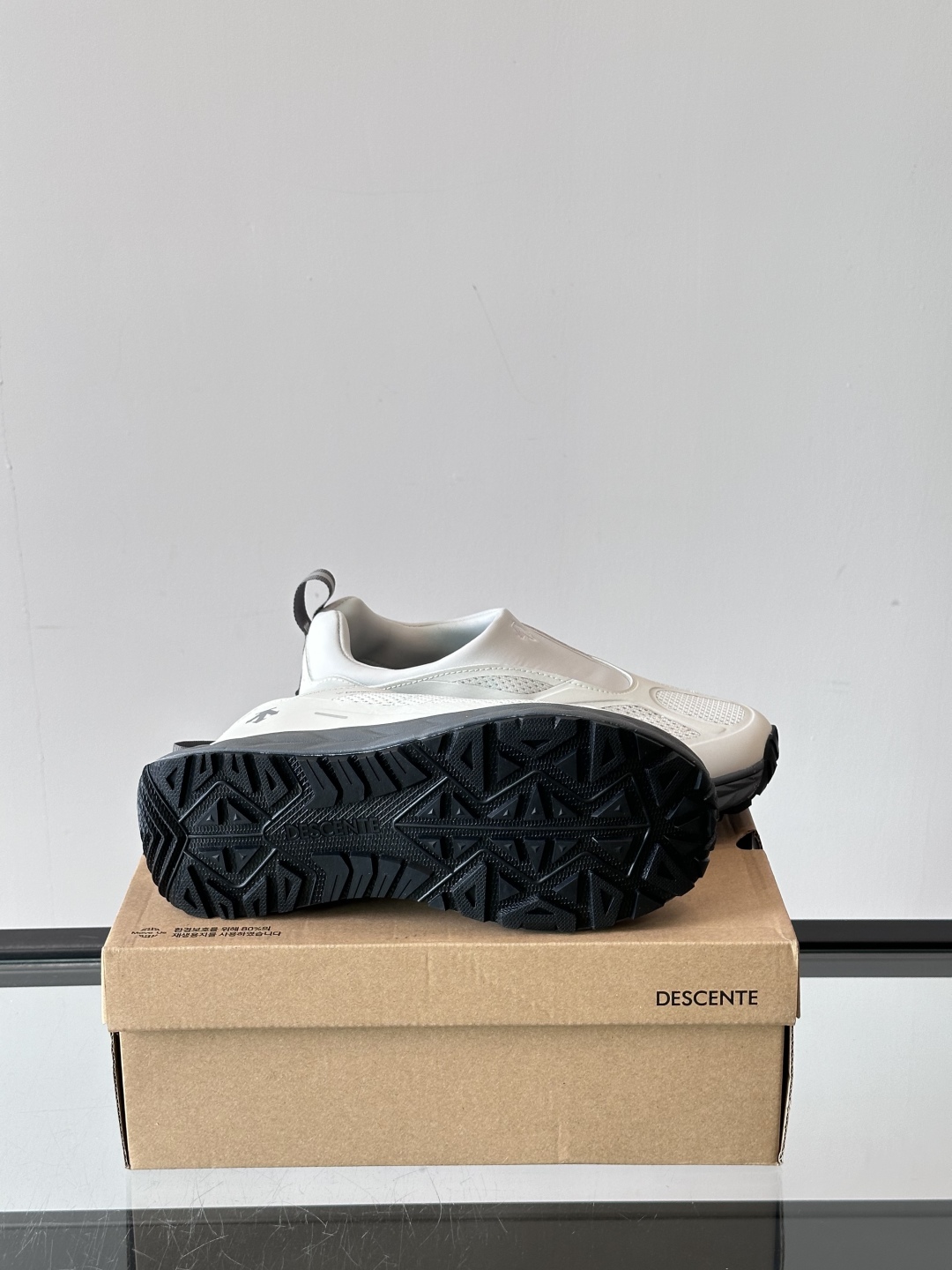 迪桑特DESCENTE TERRAIND SLIP-ON舒适柔软 防滑耐磨低帮 登山鞋🥾。打卡科技的魅力
