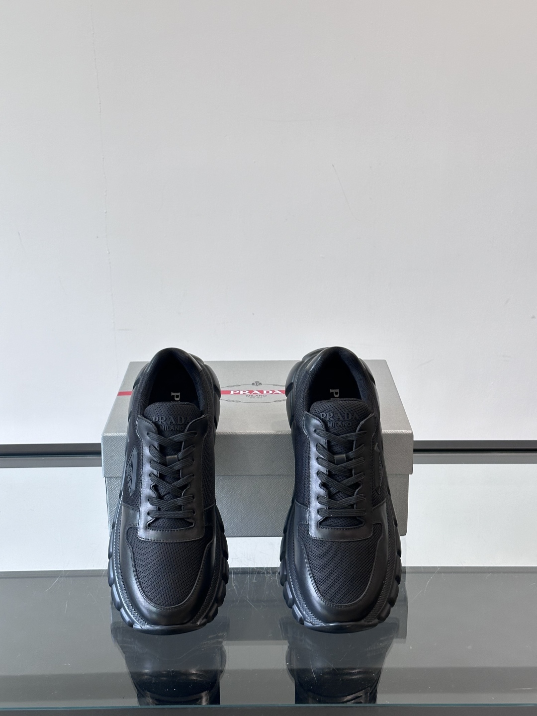 Prada Men's Nappa Leather Sneakers with Embossed Logo | Lightweight & Comfortable 7 cmp i1754989482907 2874 0 5