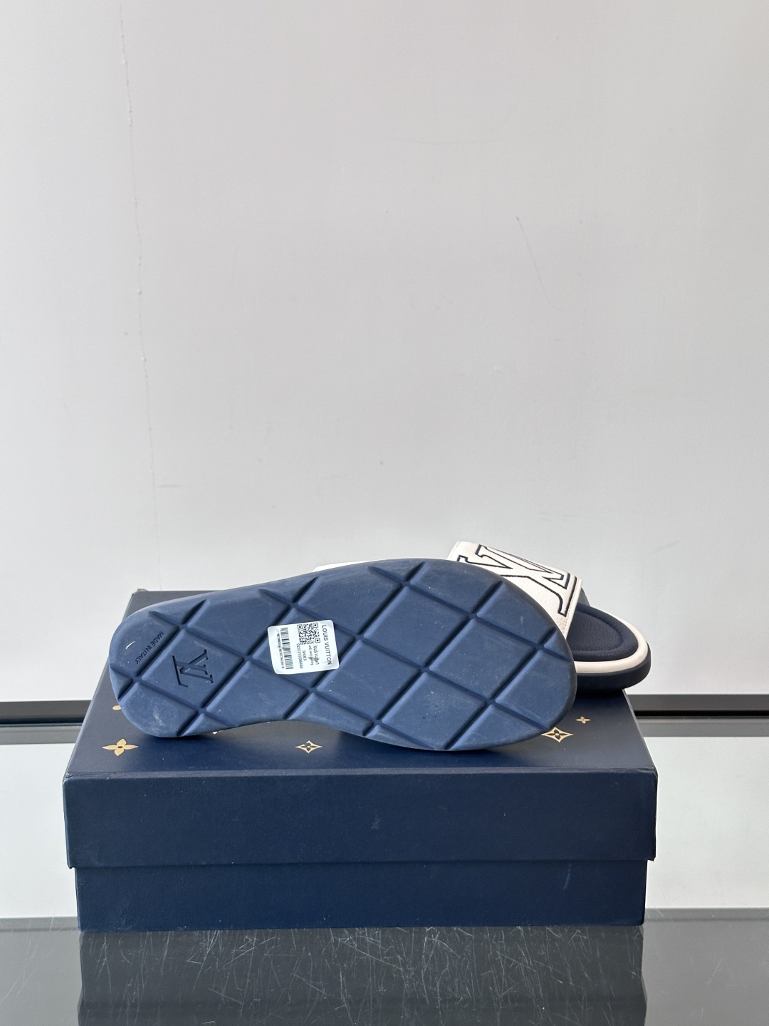 Louis Vuitton ss25 new arrival LV驴牌春夏系列新款平底沙滩拖鞋🥿简约精致