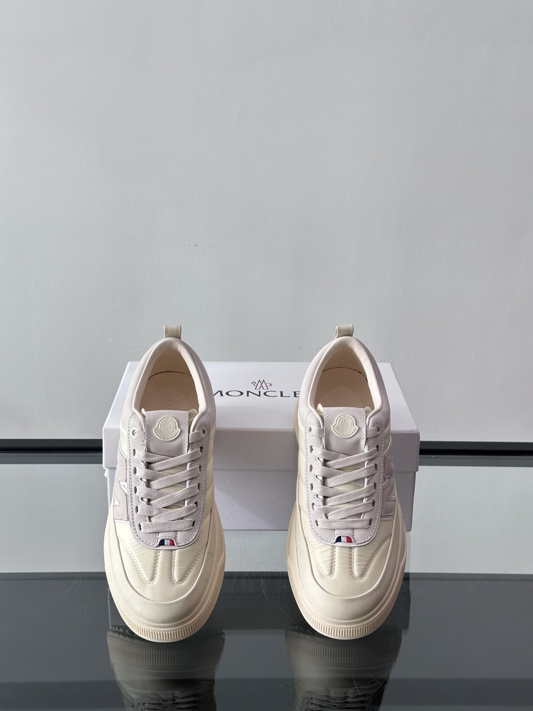 Moncler鞋履迎来全新MONCLER ALTIVE 系列。Moncler饼干鞋🍪Moncler/蒙口