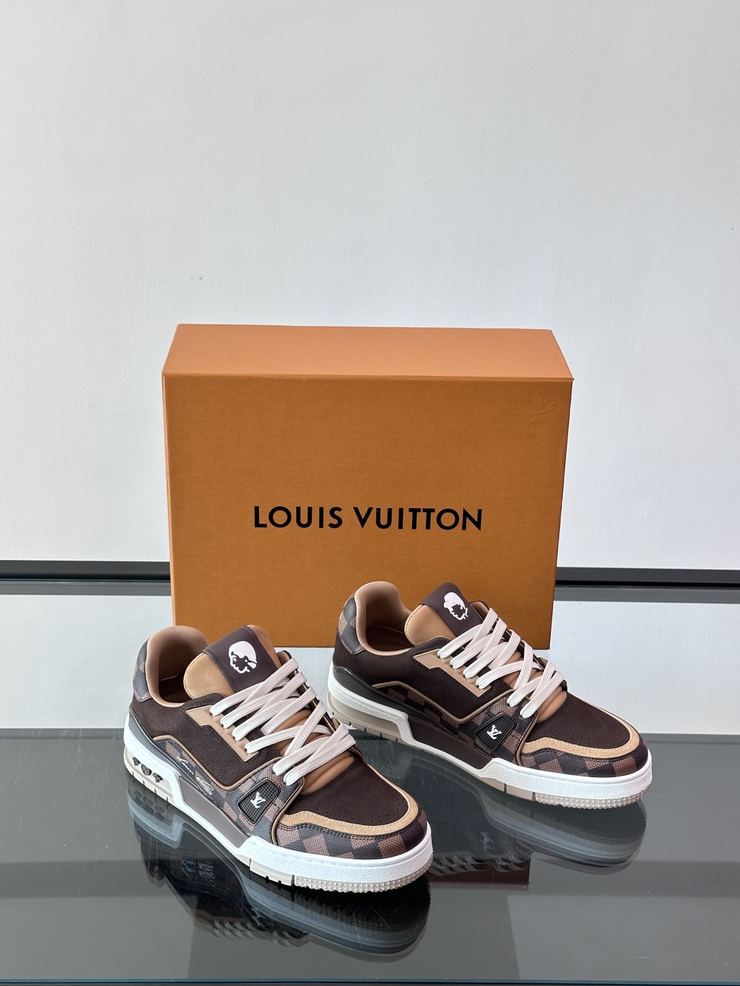 LV X nigo 联名2025年最值得入手😍驴家 新配色 trainer运动鞋，本款 LV Train