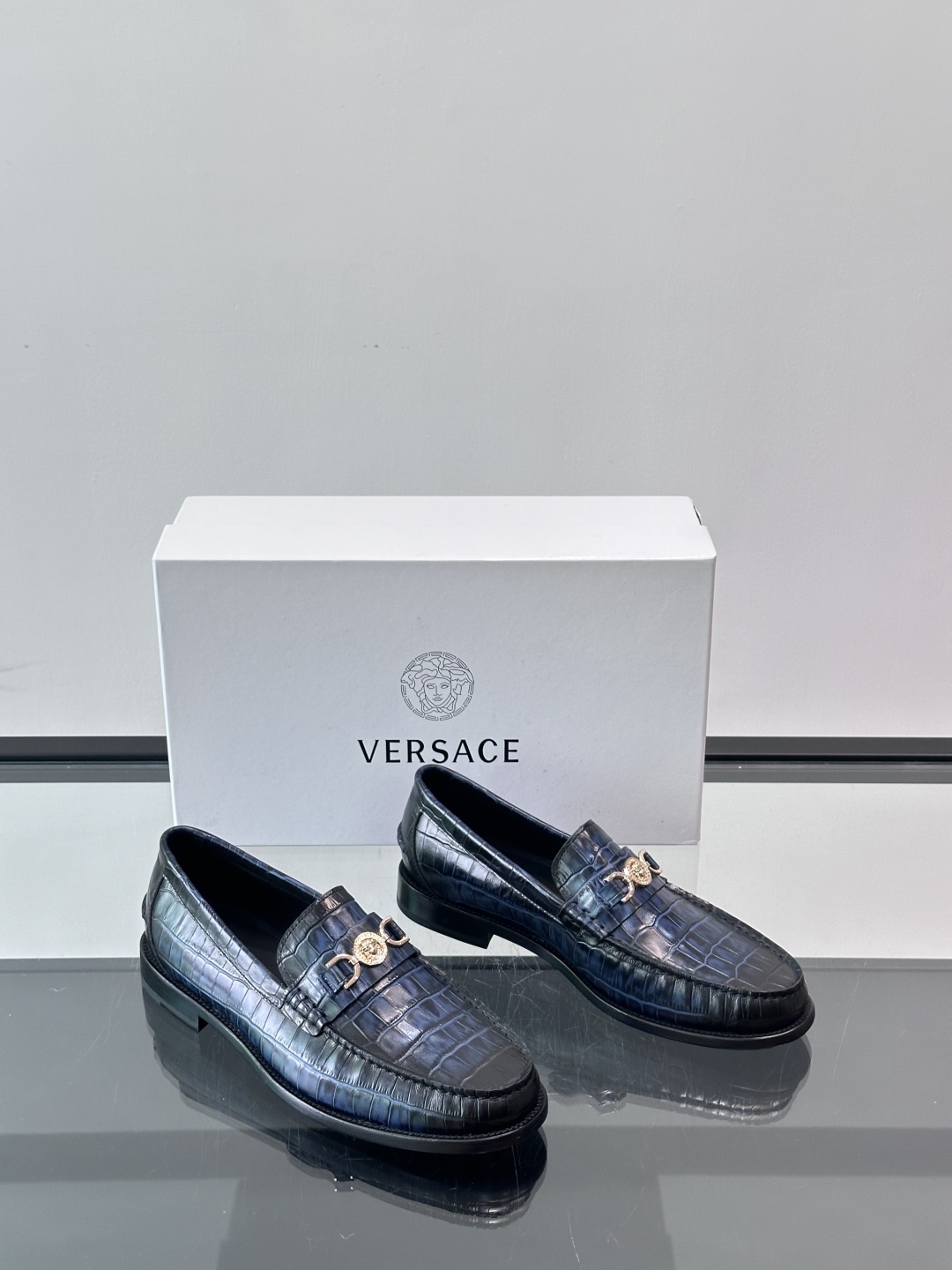 ◾️▫️Veraace范思哲高端真皮大底经典男士商务皮鞋，进口原版牛皮，水染头层牛里，进口真皮大底！专业
