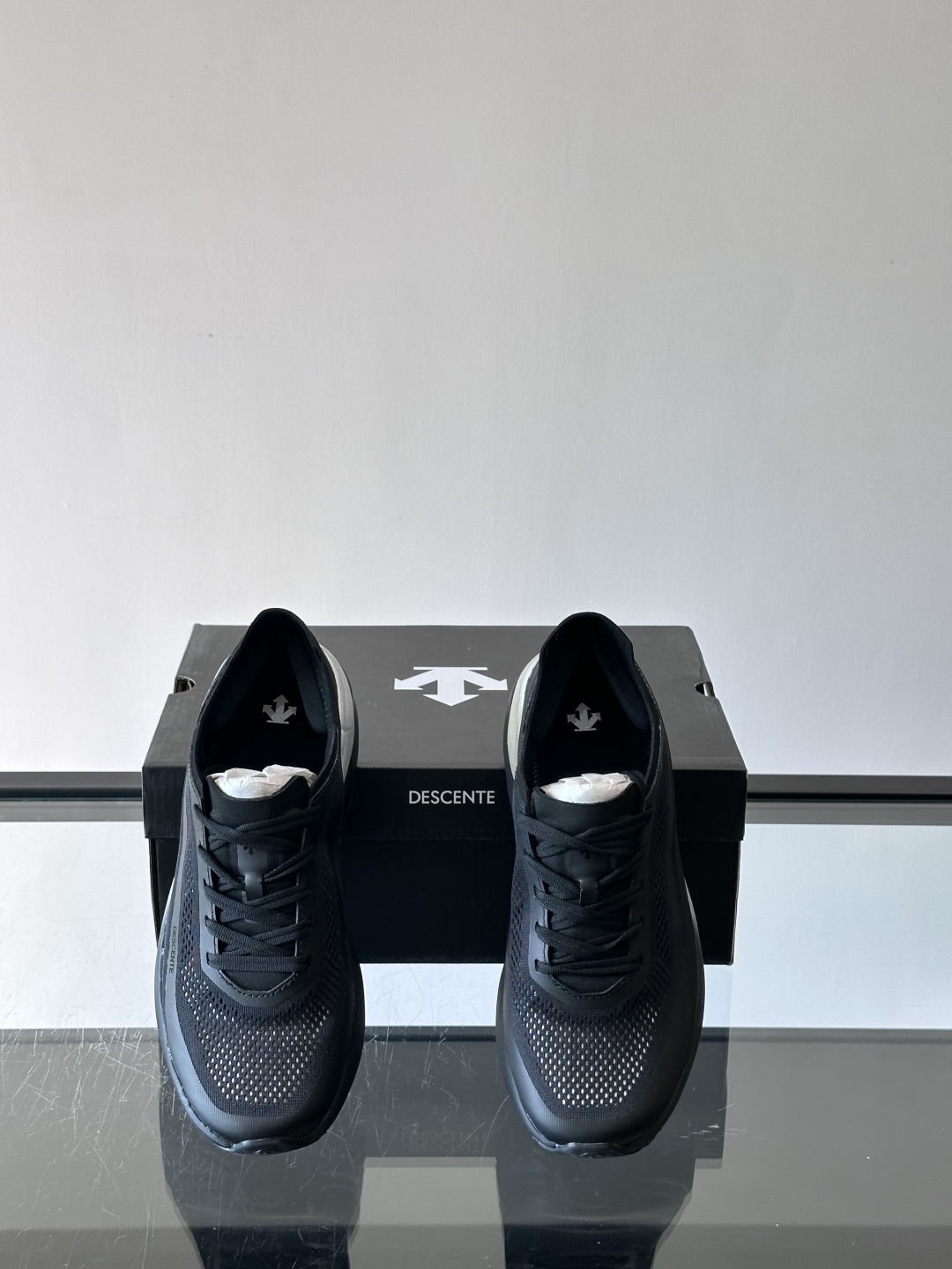 DESCENTE迪桑特新✅DESCENTE迪桑特跑步系列男女同款ENERZITE运动跑鞋DFLUID流体
