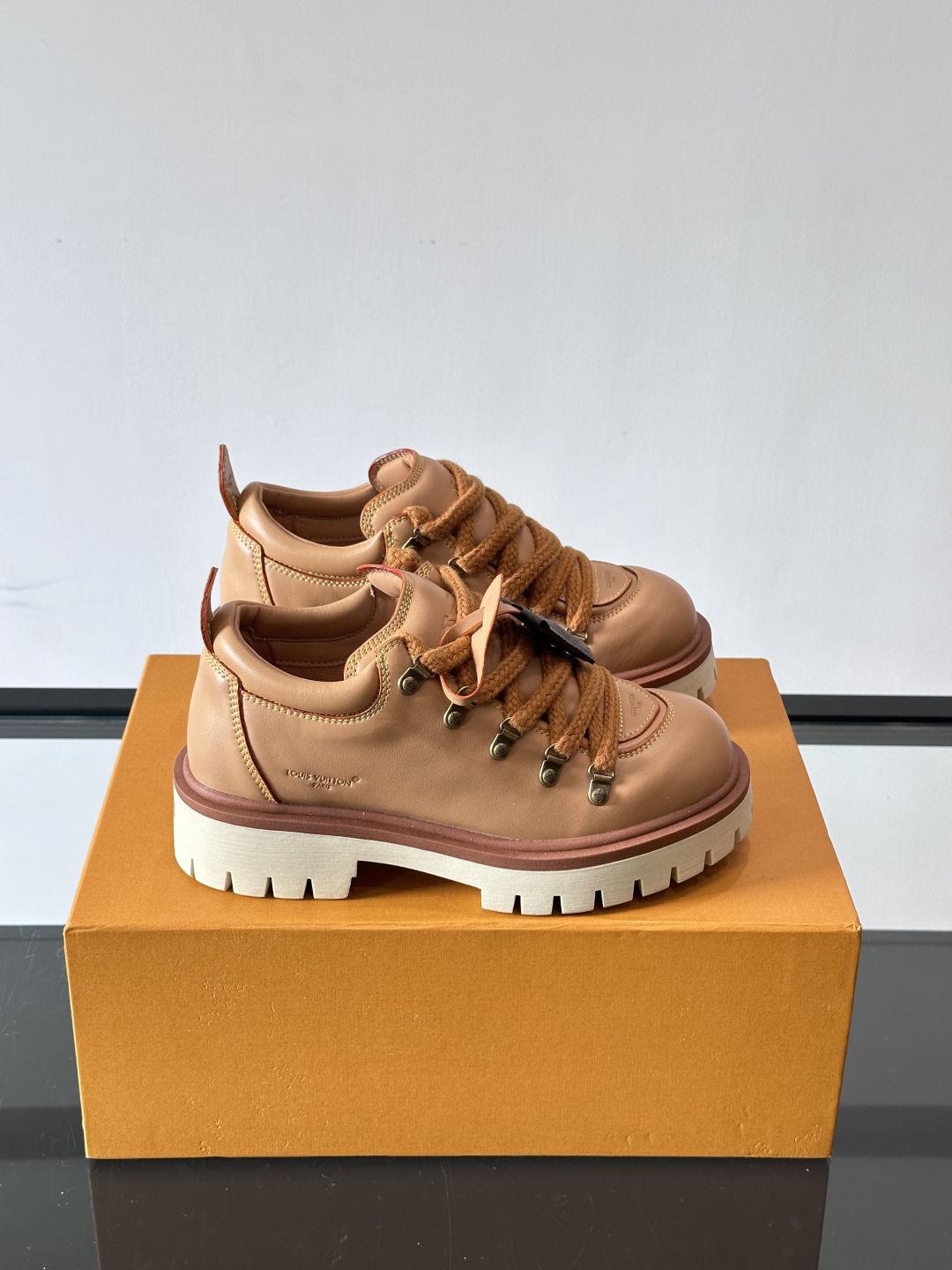 LV REMIX系带鞋法式复古的少女感老爹鞋👟LV Remix derby 25WF新品情侣款德比鞋以经