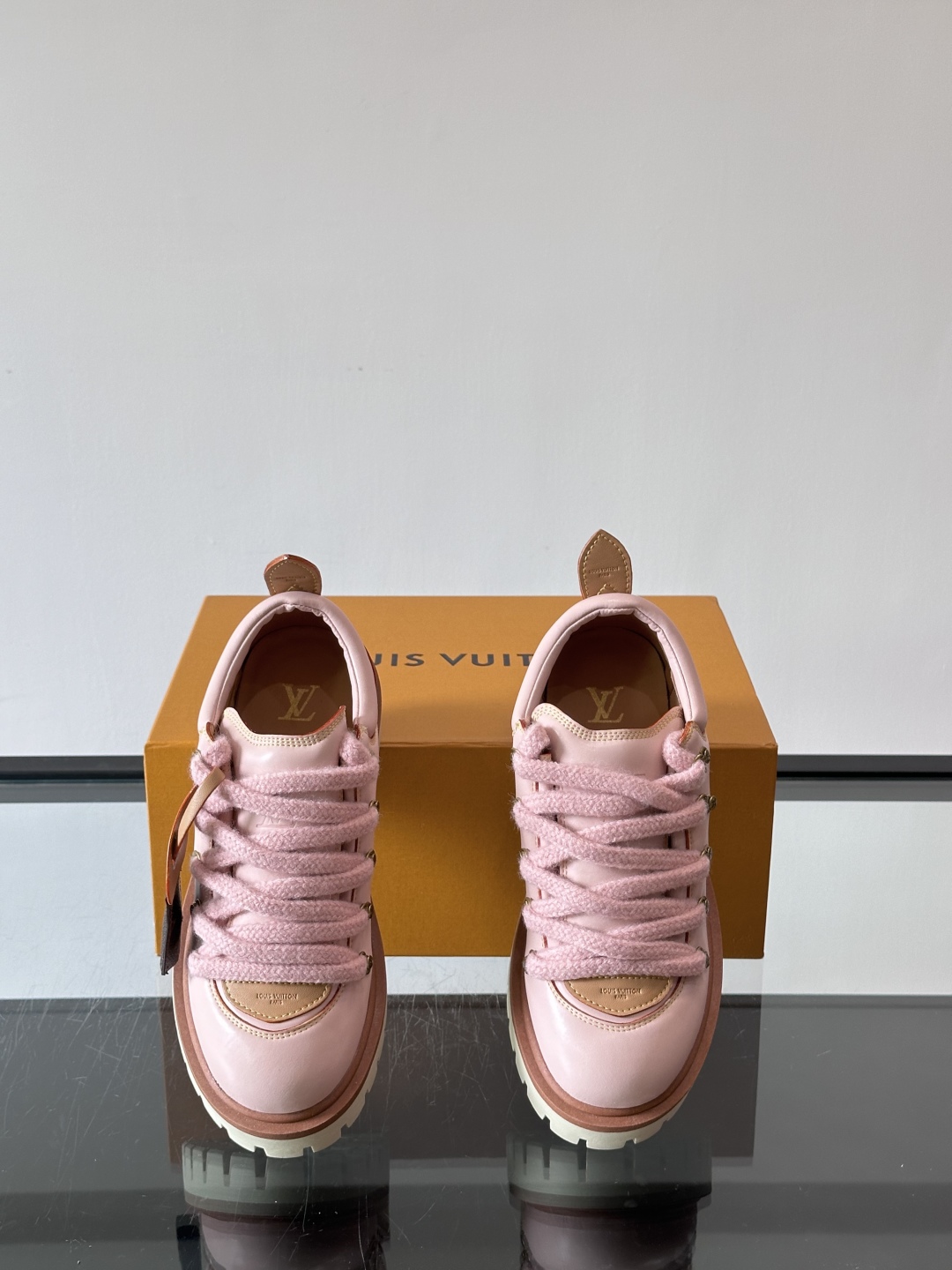 LV REMIX系带鞋法式复古的少女感老爹鞋👟LV Remix derby 25WF新品情侣款德比鞋以经