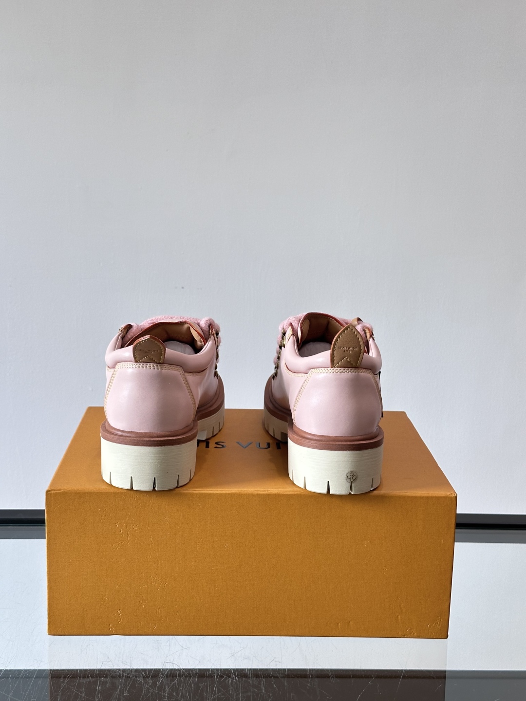 LV REMIX系带鞋法式复古的少女感老爹鞋👟LV Remix derby 25WF新品情侣款德比鞋以经