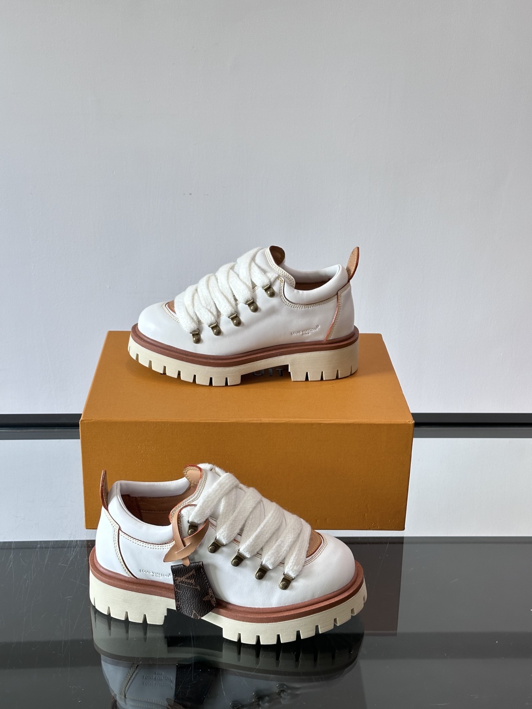 LV REMIX系带鞋法式复古的少女感老爹鞋👟LV Remix derby 25WF新品情侣款德比鞋以经