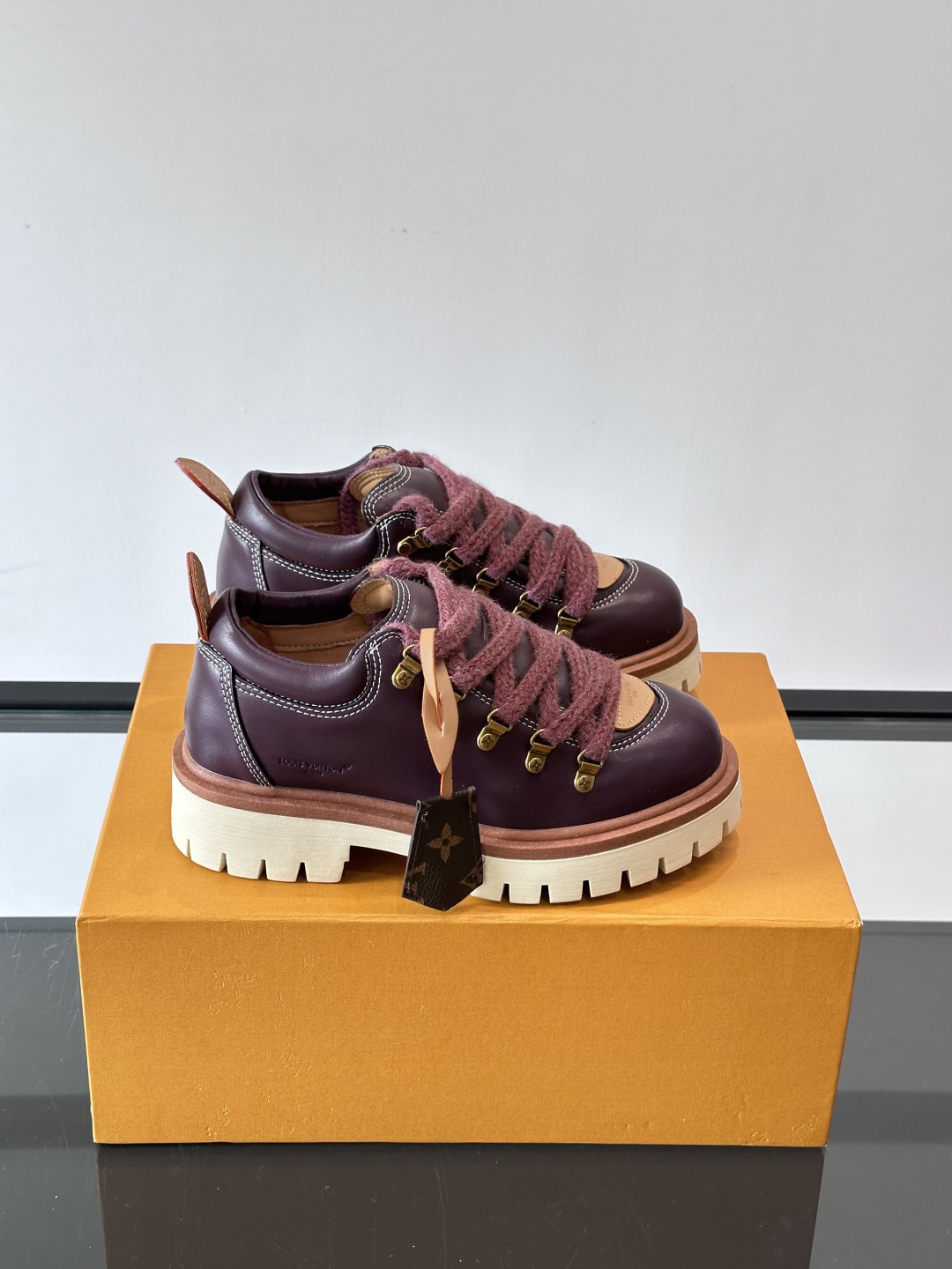 LV REMIX系带鞋法式复古的少女感老爹鞋👟LV Remix derby 25WF新品情侣款德比鞋以经