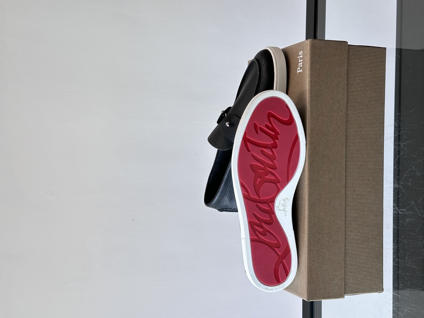 CL 休闲鞋一脚蹬 男士老钱风休闲鞋Christian Louboutin 休闲鞋👟！这双老钱风一脚蹬 