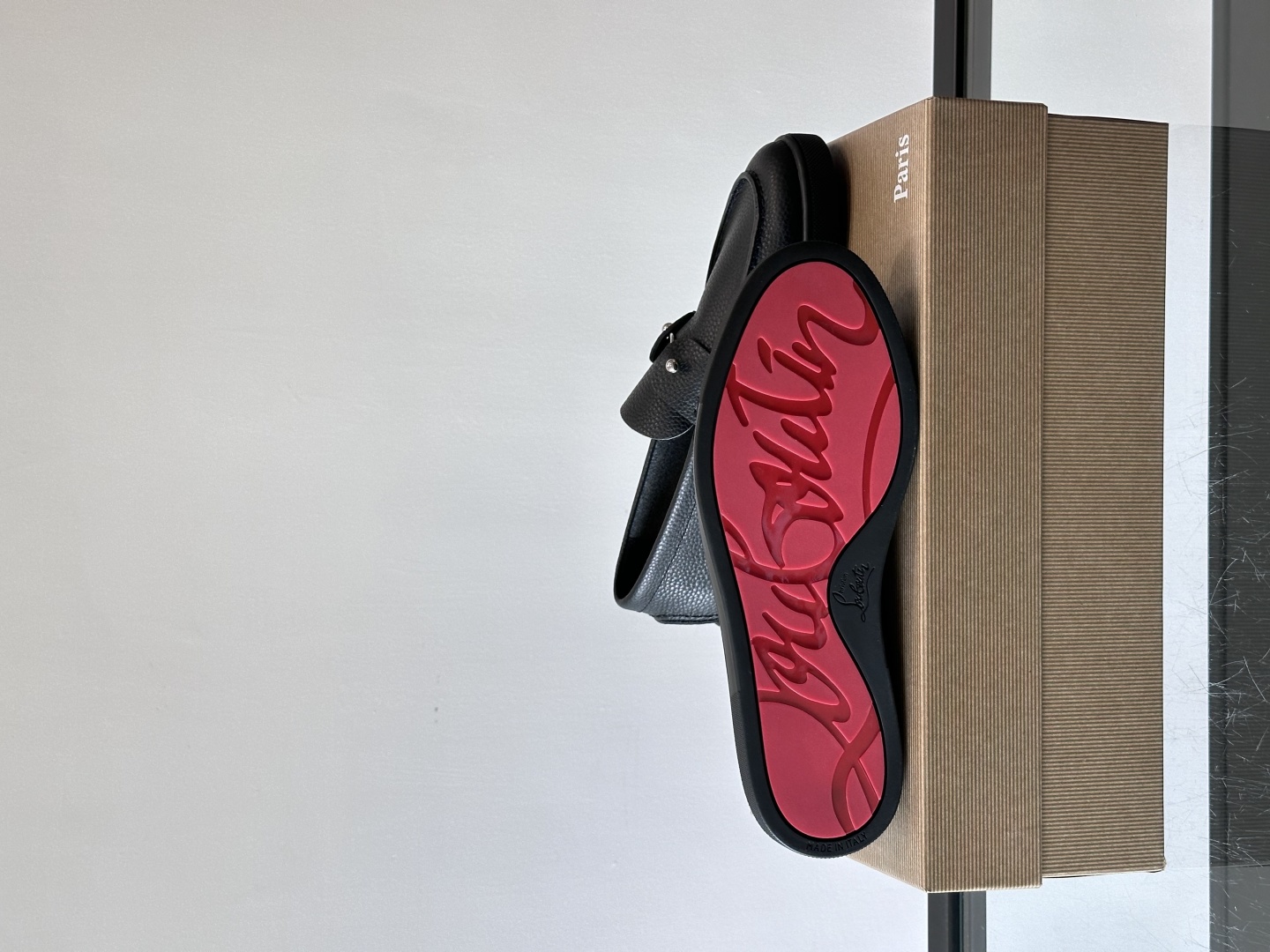 CL 休闲鞋一脚蹬 男士老钱风休闲鞋Christian Louboutin 休闲鞋👟！这双老钱风一脚蹬 