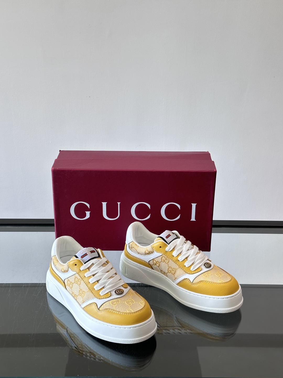 ◾️▫️Gucci男士厚底饼干鞋运动鞋，这款的舒适度真的很绝，超级轻便舒适百搭，👍必备单品，这款单品充满