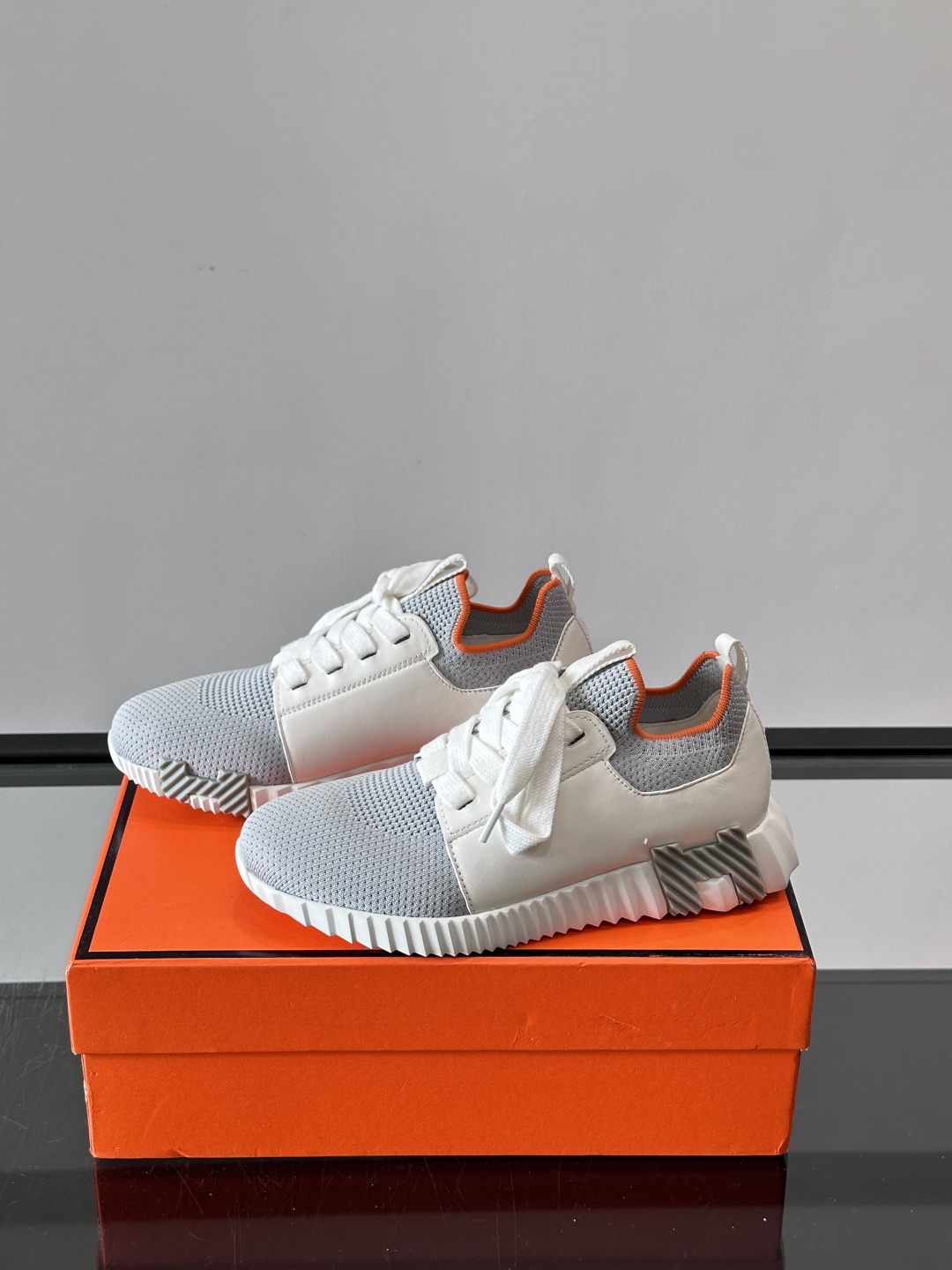 Hermes Bouncing运动鞋👟上新顶级原单品质，市面最高版本❗️ 原版开模大底。一分钱一分货，真