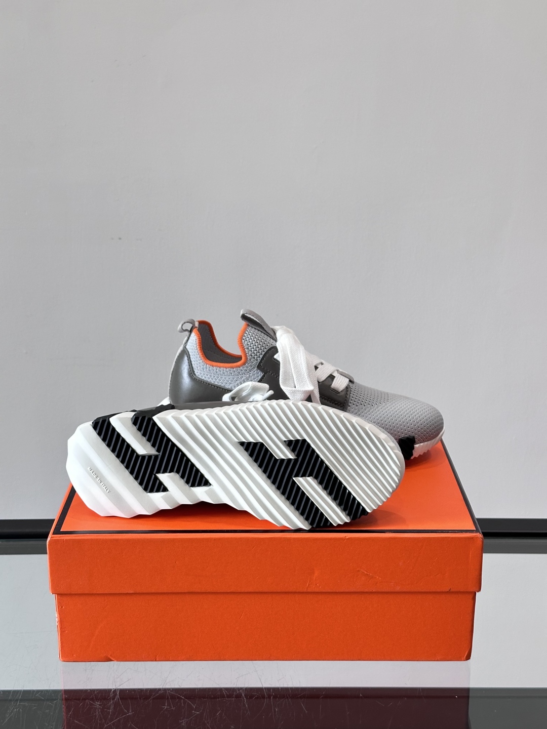 Hermes Bouncing运动鞋👟上新顶级原单品质，市面最高版本❗️ 原版开模大底。一分钱一分货，真