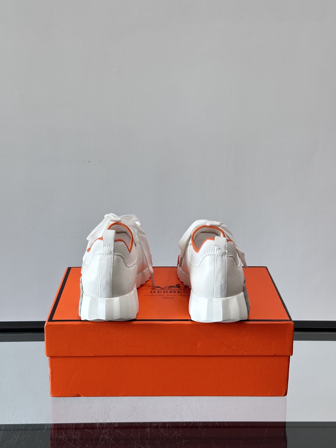 Hermes Bouncing运动鞋👟上新顶级原单品质，市面最高版本❗️ 原版开模大底。一分钱一分货，真