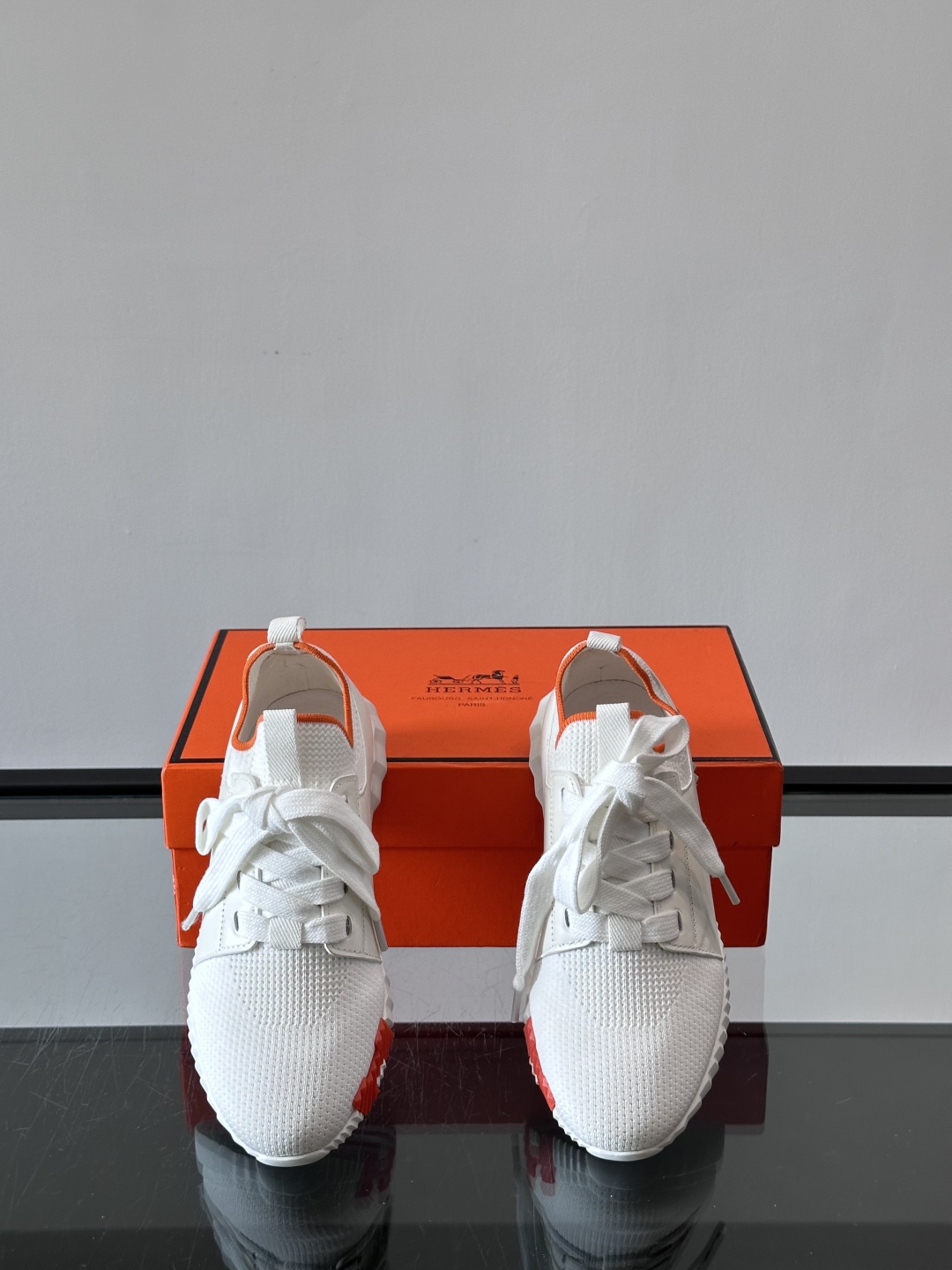 Hermes Bouncing运动鞋👟上新顶级原单品质，市面最高版本❗️ 原版开模大底。一分钱一分货，真