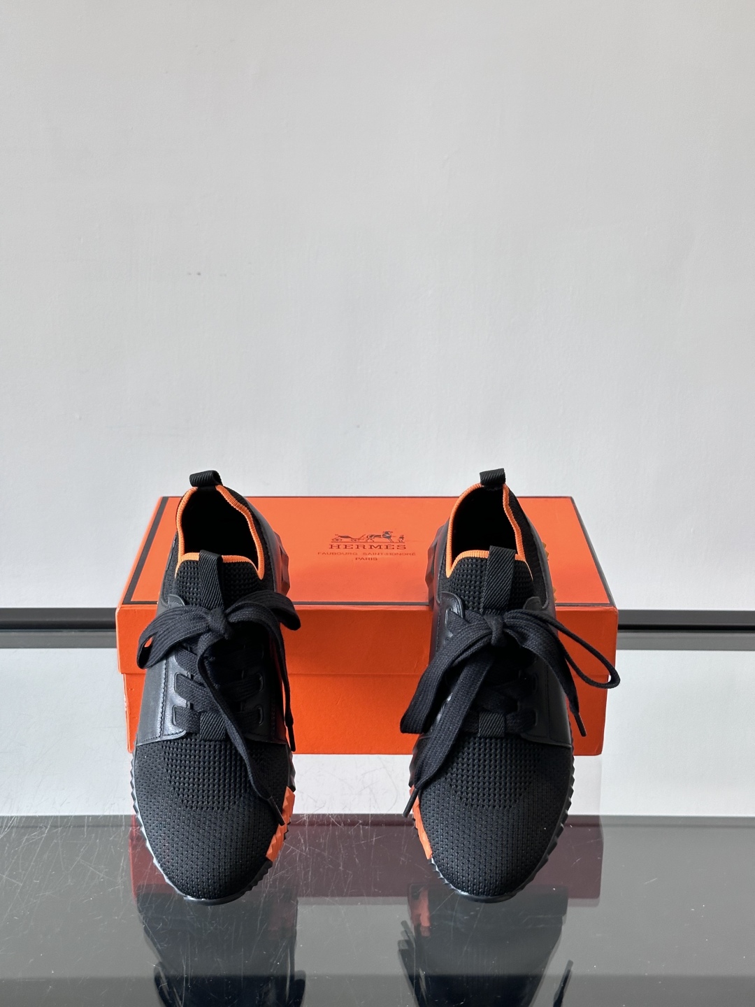 Hermes Bouncing运动鞋👟上新顶级原单品质，市面最高版本❗️ 原版开模大底。一分钱一分货，真
