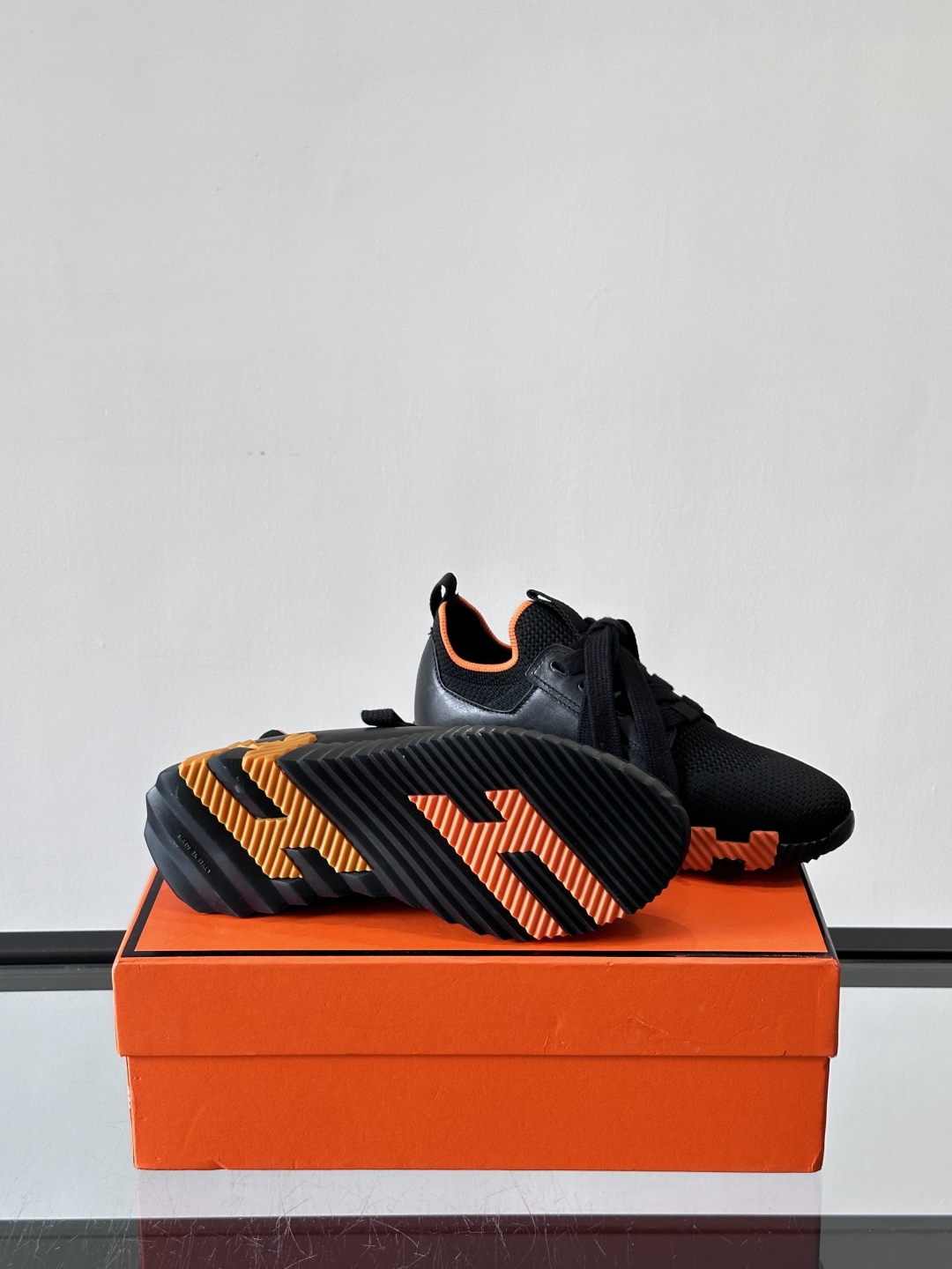 Hermes Bouncing运动鞋👟上新顶级原单品质，市面最高版本❗️ 原版开模大底。一分钱一分货，真
