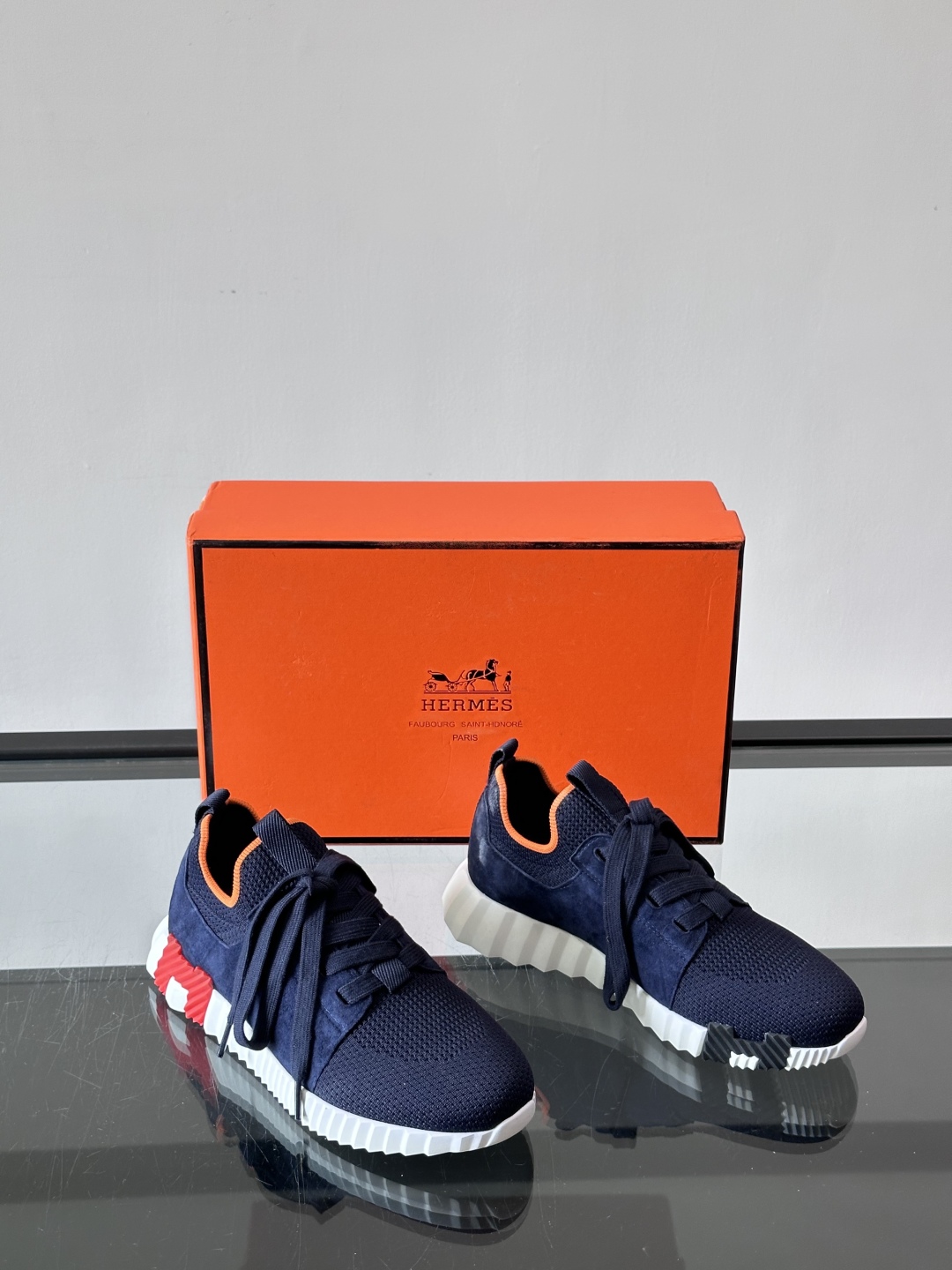 Hermes Bouncing运动鞋👟上新顶级原单品质，市面最高版本❗️ 原版开模大底。一分钱一分货，真