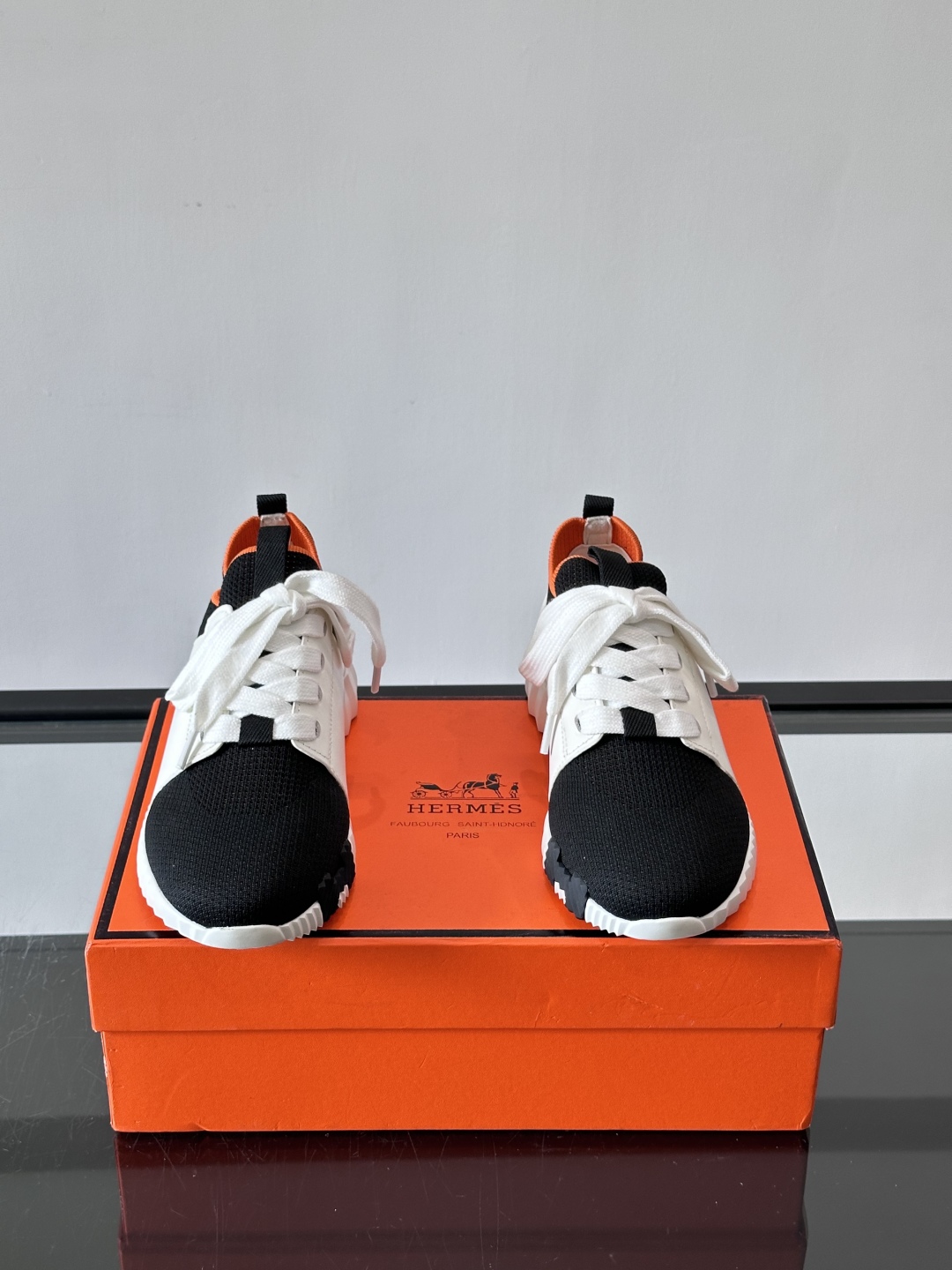 Hermes Bouncing运动鞋👟上新顶级原单品质，市面最高版本❗️ 原版开模大底。一分钱一分货，真