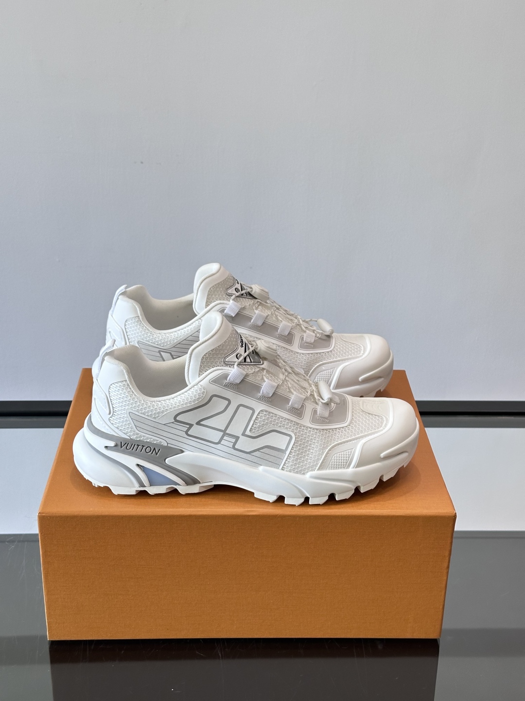 LV Runner TaticSS25春夏新系列也是可爱到无话可说[👟]Pharrell在LV的设计风格
