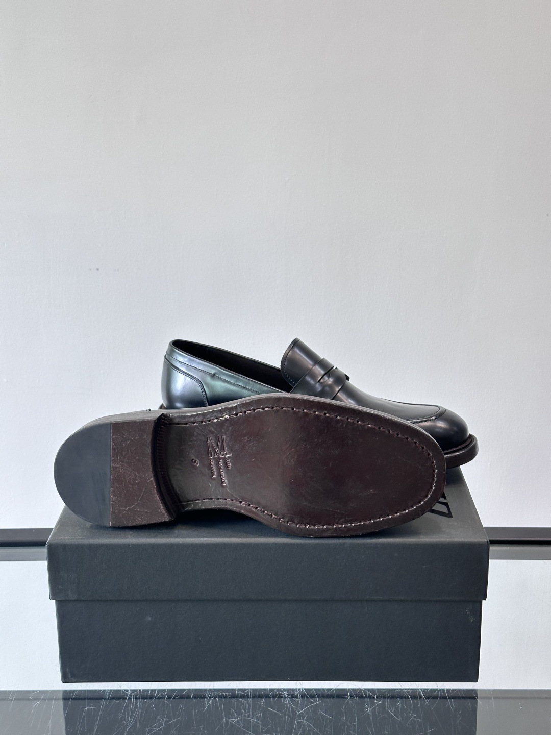 Zegna/杰尼亚 手工精品男士皮鞋 ，意大利进口皮胚 胎牛皮面 内里小牛皮 纯手工上色工艺 皮质细腻光