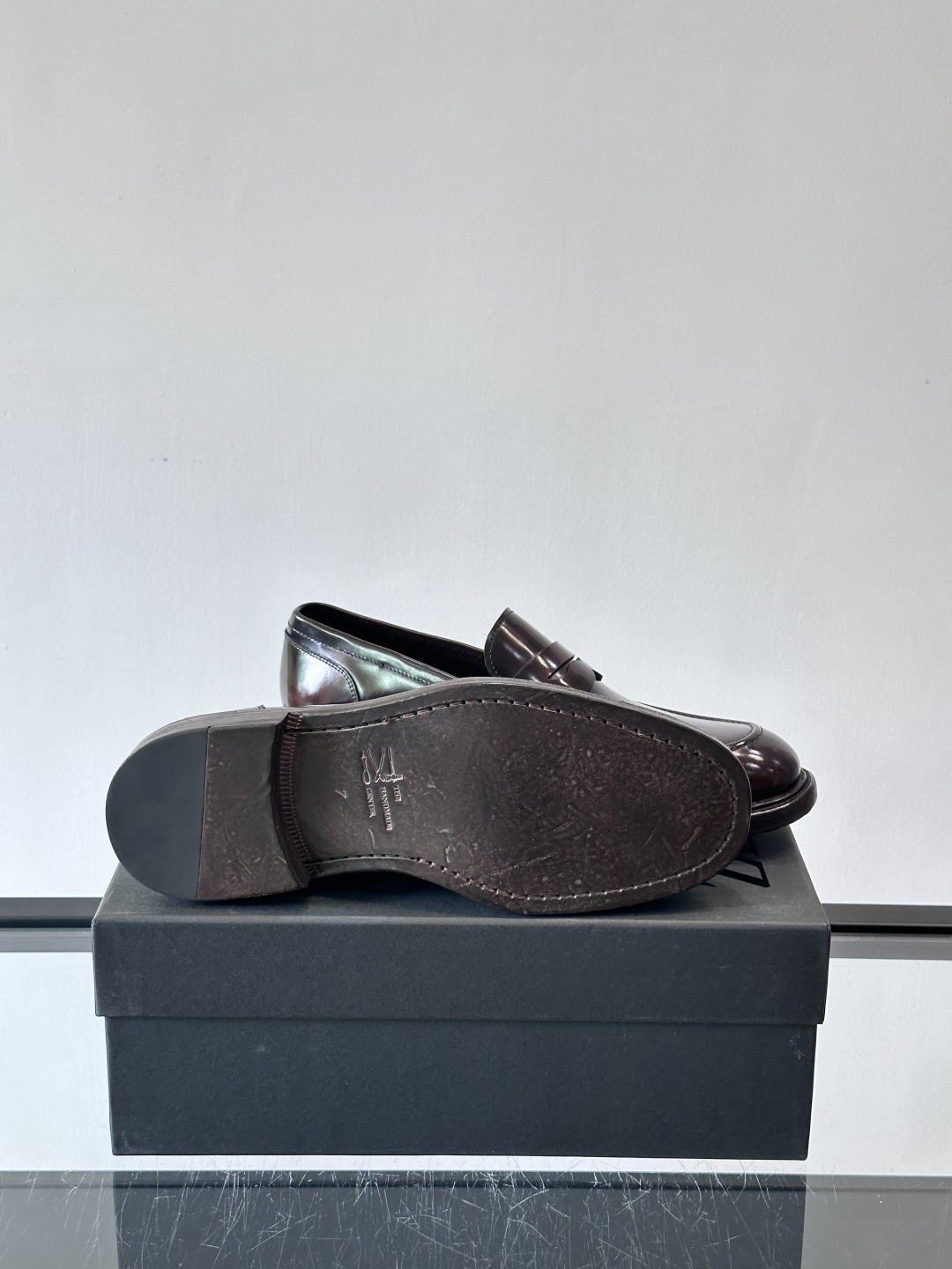 Zegna/杰尼亚 手工精品男士皮鞋 ，意大利进口皮胚 胎牛皮面 内里小牛皮 纯手工上色工艺 皮质细腻光