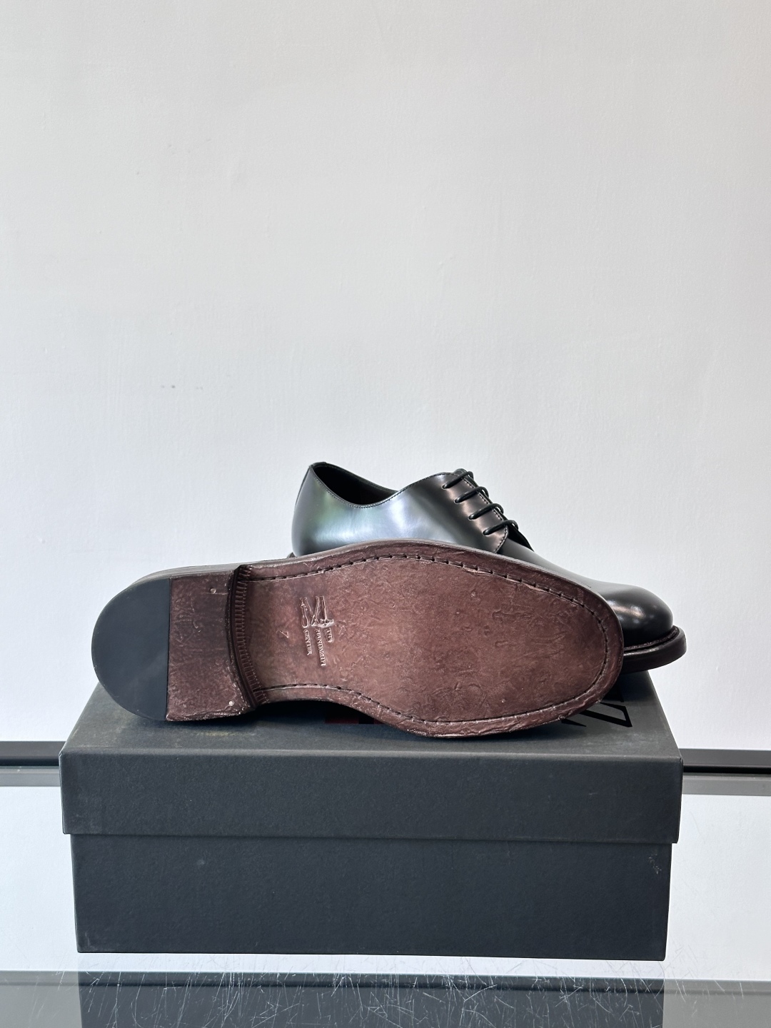 Zegna/杰尼亚 手工精品男士皮鞋 ，意大利进口皮胚 胎牛皮面 内里小牛皮 纯手工上色工艺 皮质细腻光