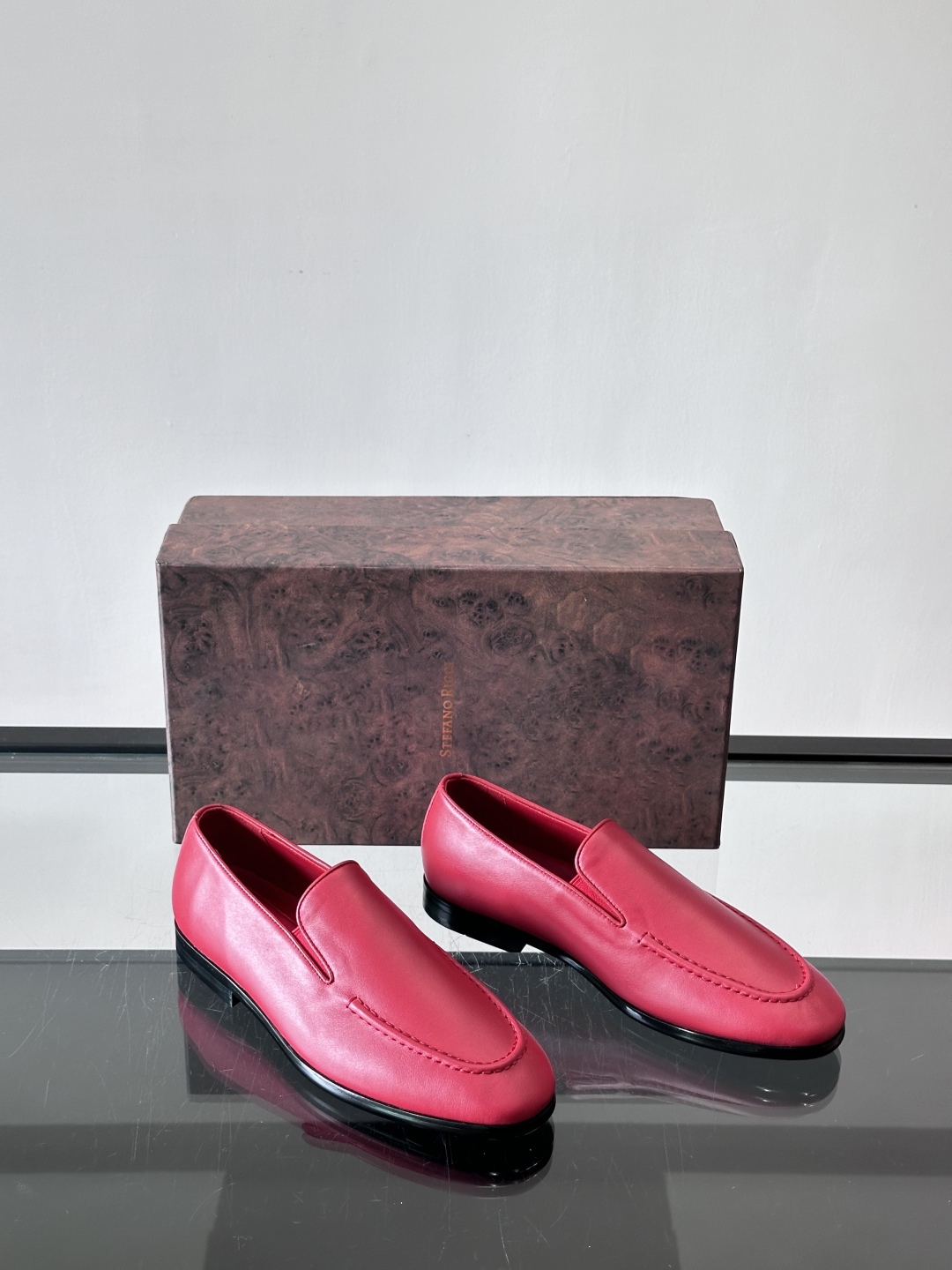 Stefano Ricci 史蒂芬高端奢侈品牌，男士乐福鞋👞，原版牛皮，质感高端细腻，内里全小牛皮面料，