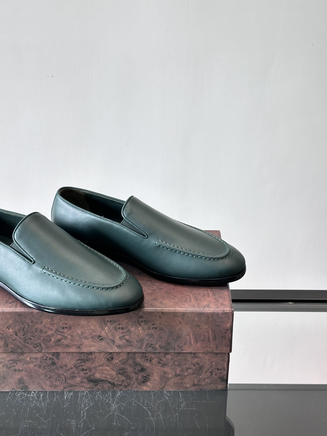 Stefano Ricci 史蒂芬高端奢侈品牌，男士乐福鞋👞，原版牛皮，质感高端细腻，内里全小牛皮面料，