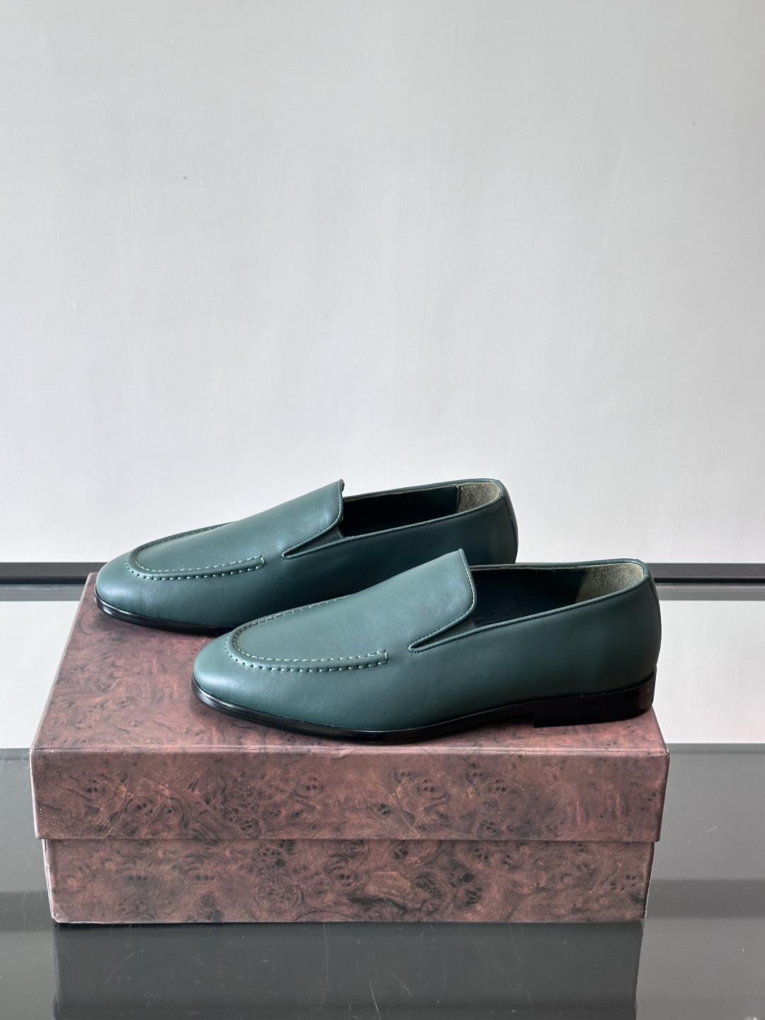 Stefano Ricci 史蒂芬高端奢侈品牌，男士乐福鞋👞，原版牛皮，质感高端细腻，内里全小牛皮面料，