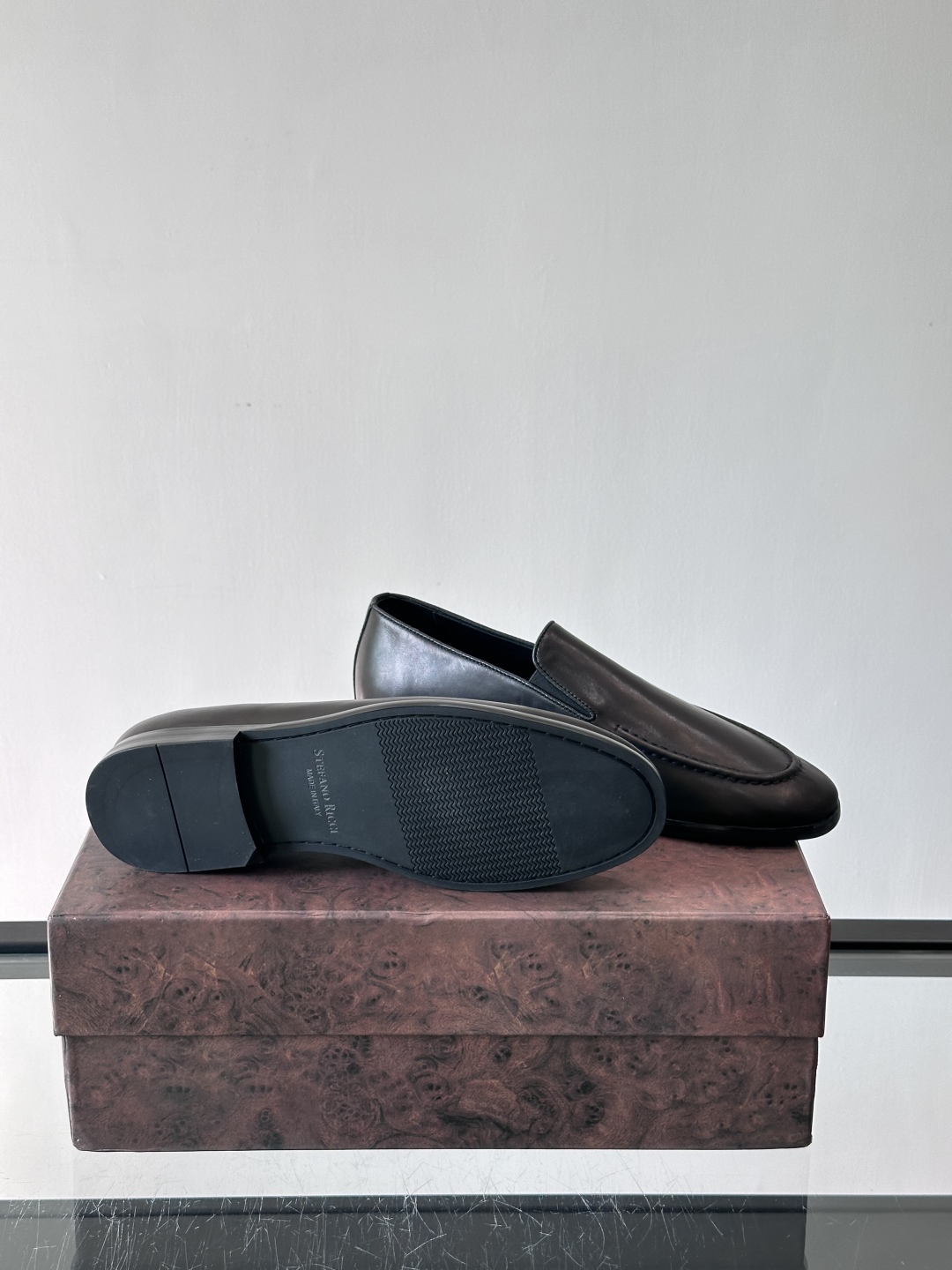 Stefano Ricci 史蒂芬高端奢侈品牌，男士乐福鞋👞，原版牛皮，质感高端细腻，内里全小牛皮面料，