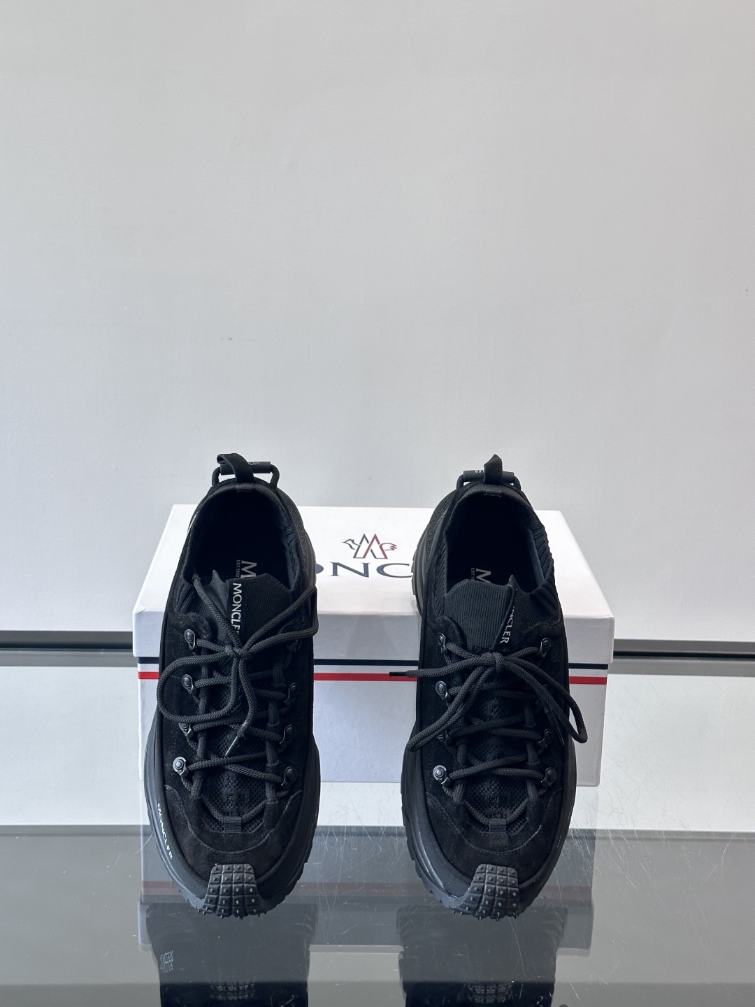 Moncler Outdoor Lace-Up Sneakers: Comfort, Grip & Stylish Design 7 cmp i1758619361211 6921 0 5