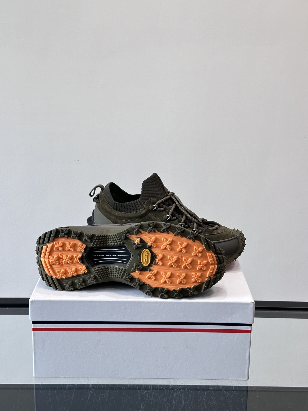 Moncler Trailgrip Outdoor Sneakers: Leather & Tech Fabric, Anti-Slip, Comfortable 10 cmp i1758619395853 5857 0 8
