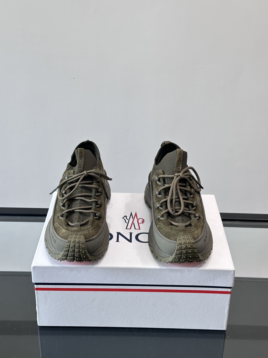 Moncler Trailgrip Outdoor Sneakers: Leather & Tech Fabric, Anti-Slip, Comfortable 3 cmp i1758619395903 761 0 1