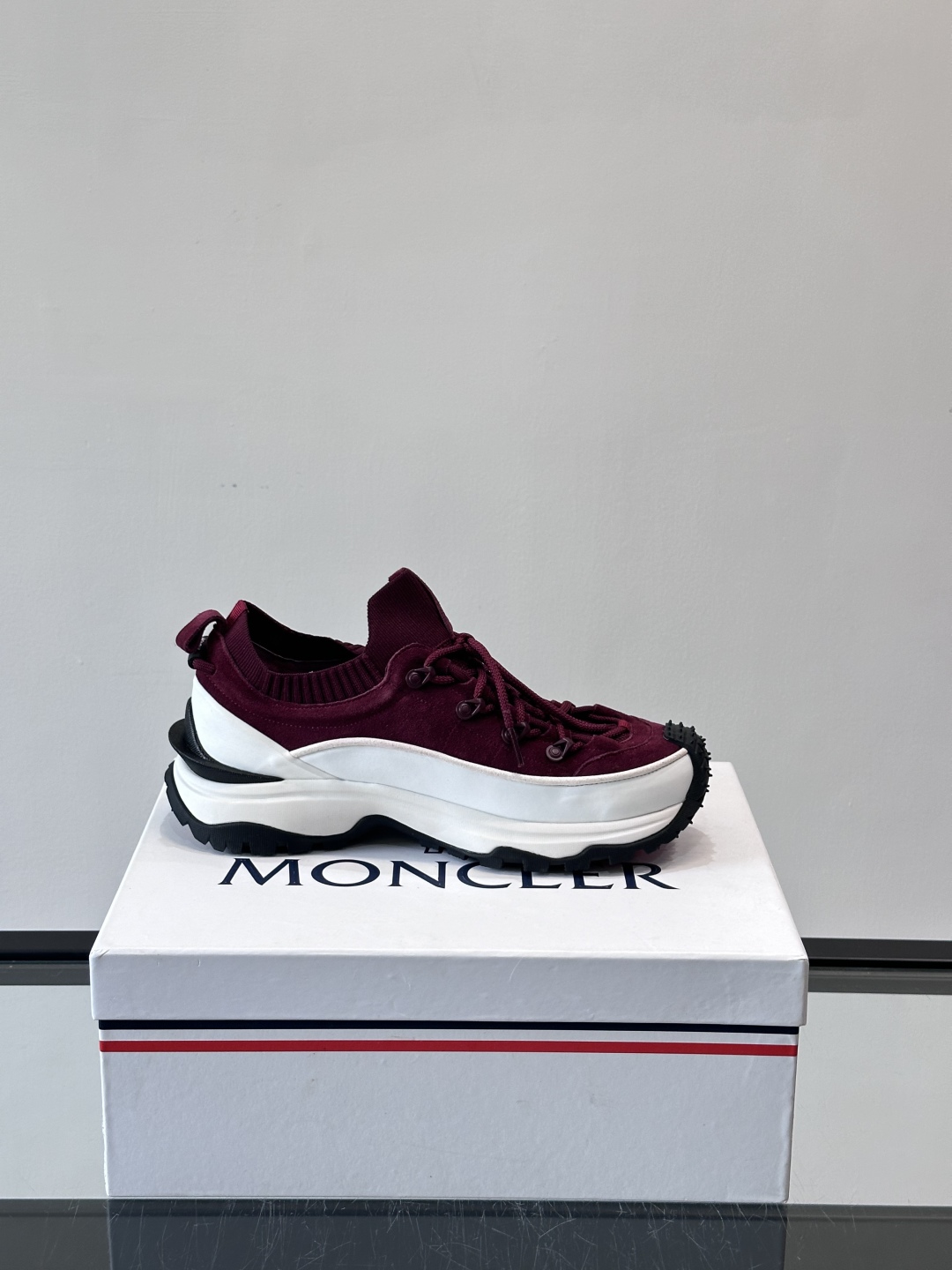 Moncler Outdoor Lace-Up Sneakers: Comfort, Style, and High-Performance Design 9 cmp i1758619430613 3470 0 7