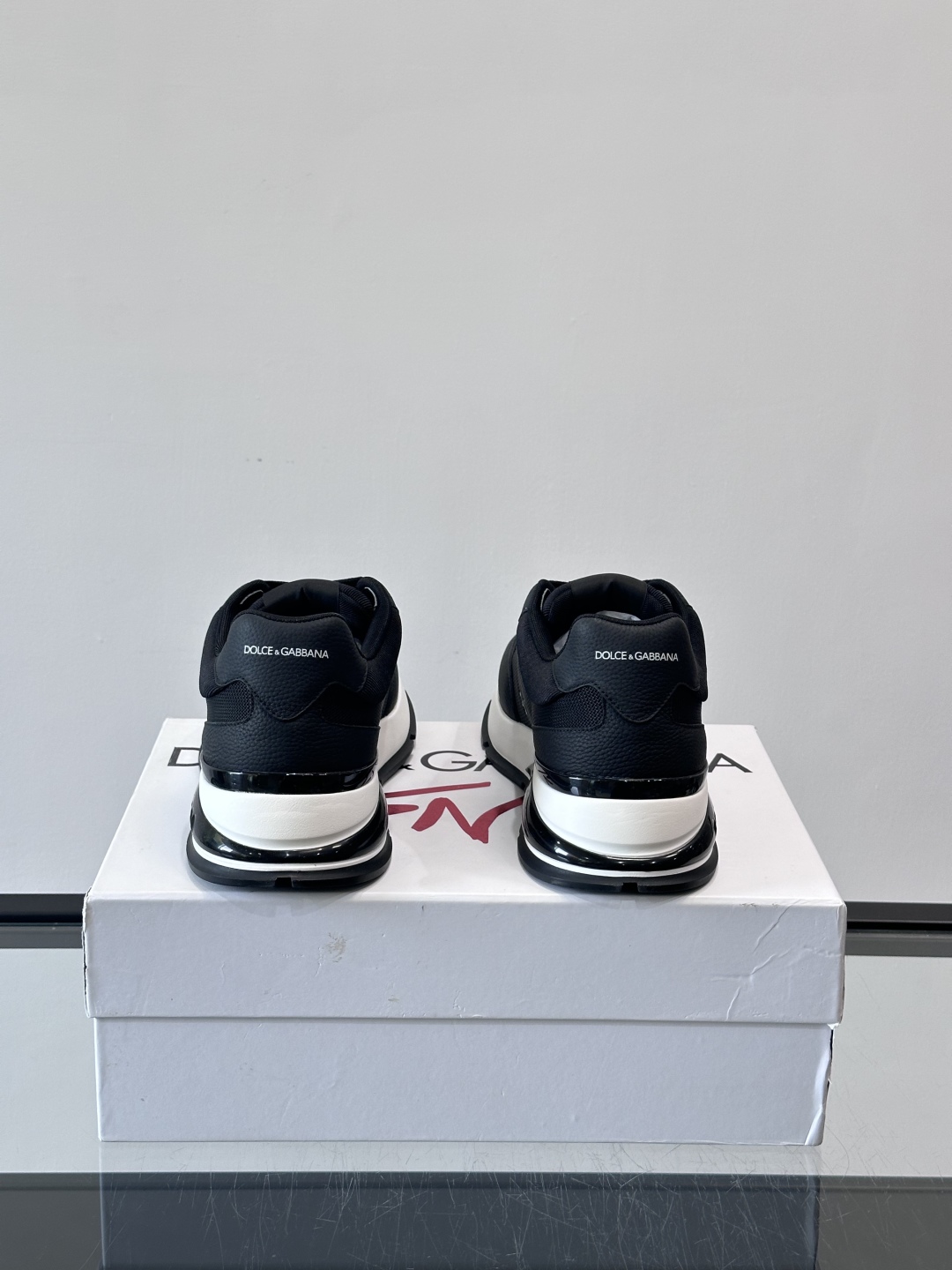 Dolce&Gabbana Men's Leather Sneakers - Stylish, Comfortable, and Durable 9 cmp i1758619924334 7529 0 7