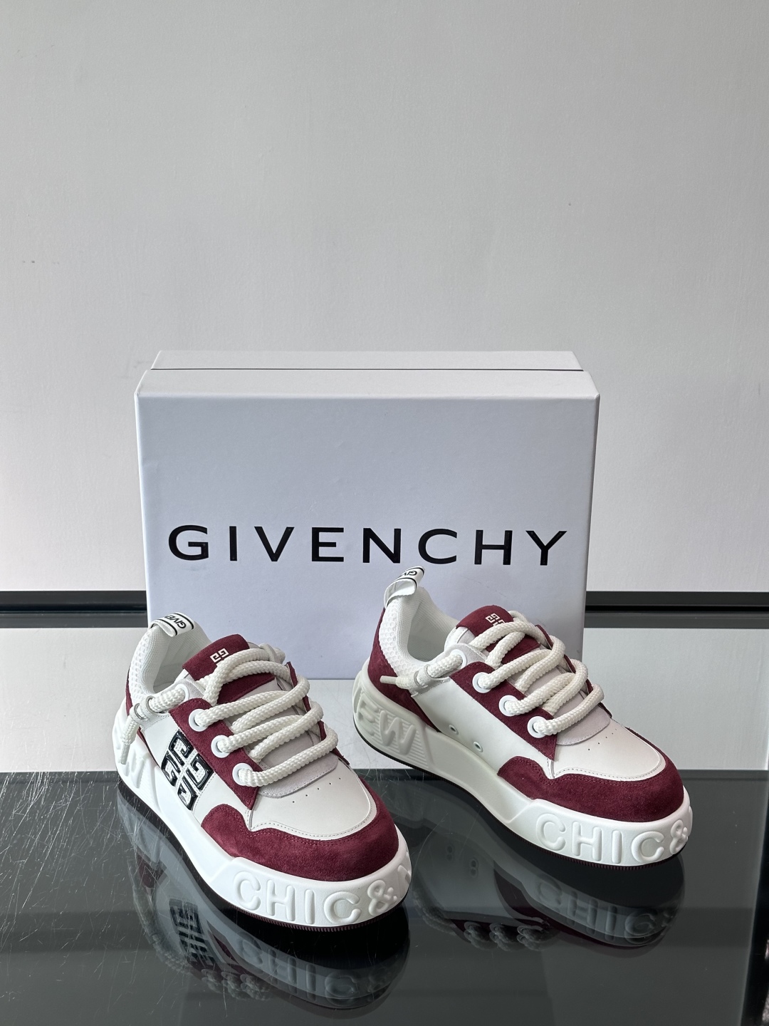 ▫️Gv *y～全新GIV 1男士厚底增高休闲运动鞋，鞋面高品质小牛皮制成！上脚效果帅气有型，增高4CM
