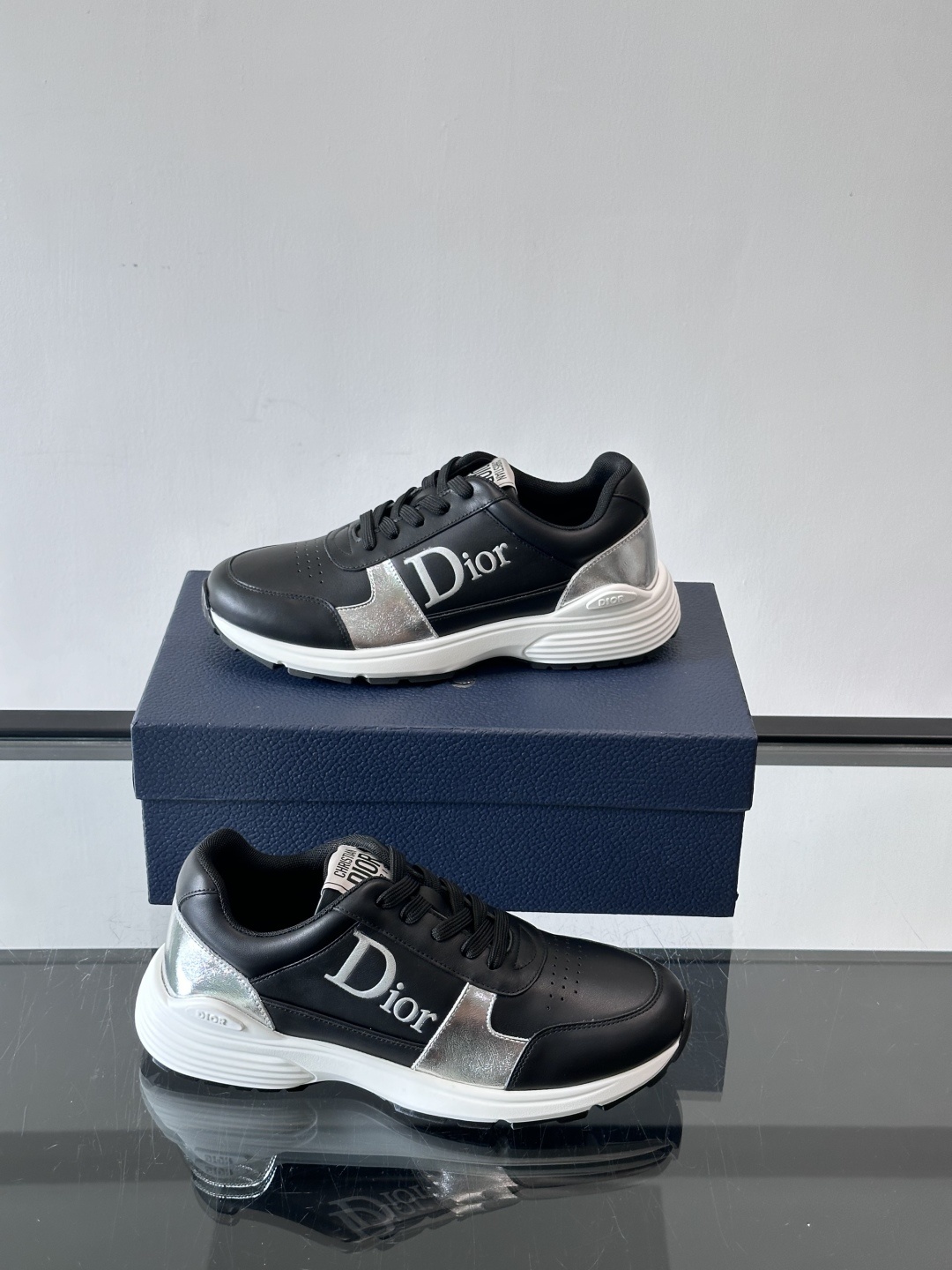 ๐๐ก๐ซ๐ข๐ฌ๐ญ๐ข๐๐ง ๐๐ข๐จ๐ซ# ่ฟชๅฅฅ Dior Chronoๆฐๆฌพไผ้ฒ่ฟๅจ้่ท้่็น้ ็็้
ทๆฏไบ๏ผๆชๆฅๆ