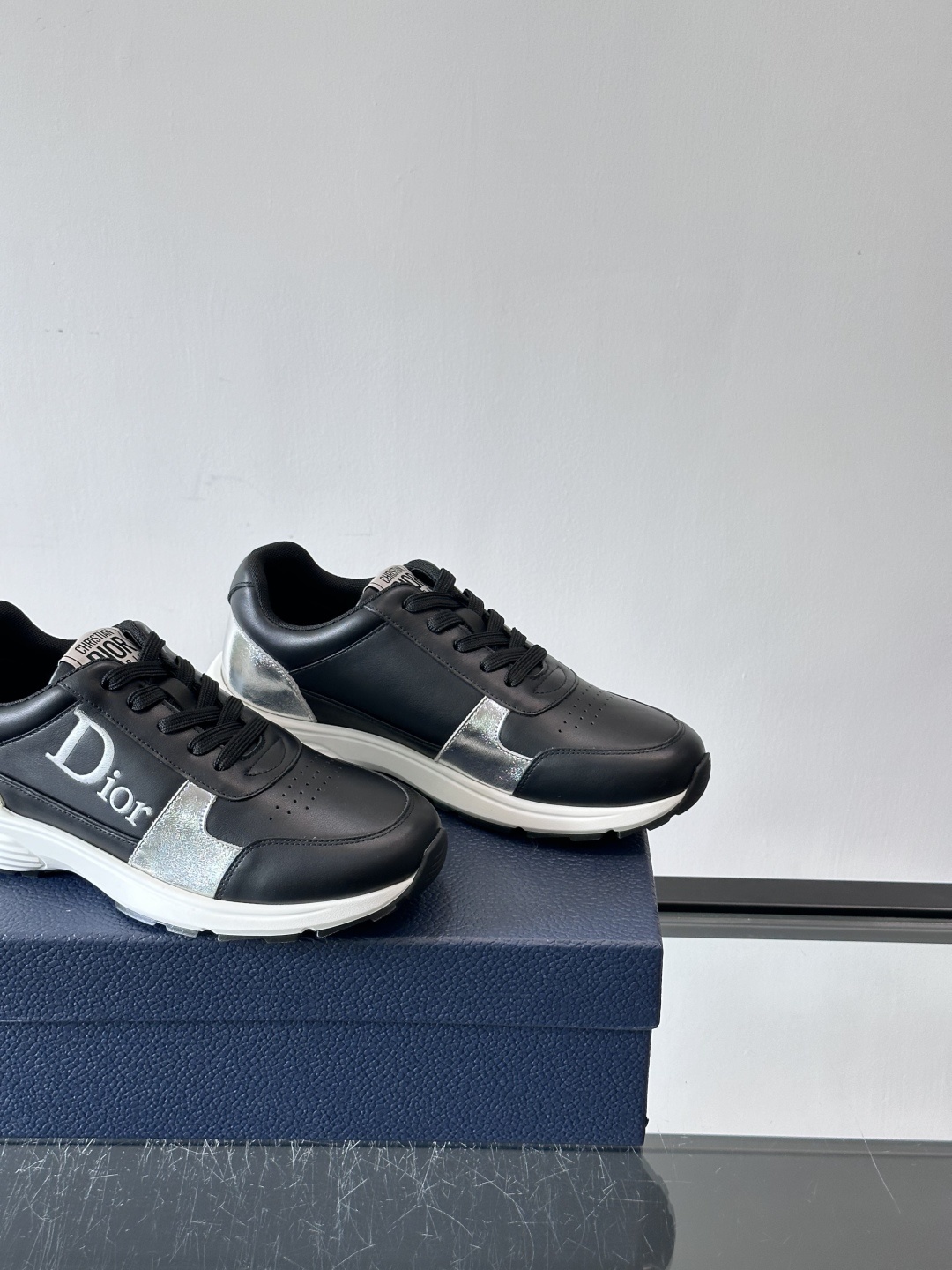 ๐๐ก๐ซ๐ข๐ฌ๐ญ๐ข๐๐ง ๐๐ข๐จ๐ซ# ่ฟชๅฅฅ Dior Chronoๆฐๆฌพไผ้ฒ่ฟๅจ้่ท้่็น้ ็็้
ทๆฏไบ๏ผๆชๆฅๆ