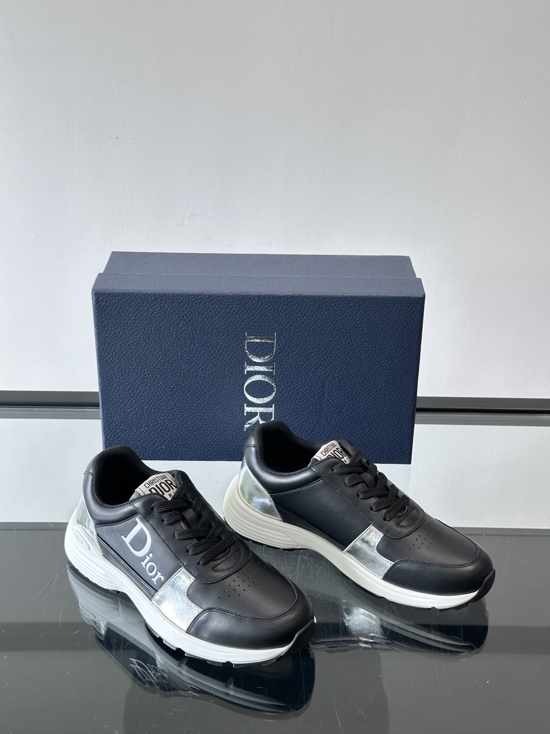 ๐๐ก๐ซ๐ข๐ฌ๐ญ๐ข๐๐ง ๐๐ข๐จ๐ซ# ่ฟชๅฅฅ Dior Chronoๆฐๆฌพไผ้ฒ่ฟๅจ้่ท้่็น้ ็็้
ทๆฏไบ๏ผๆชๆฅๆ