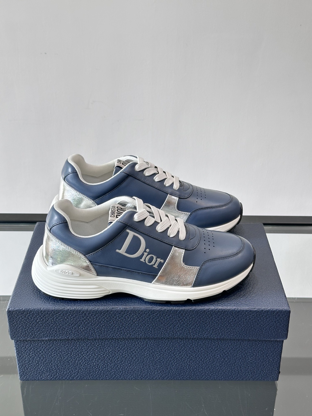 ๐๐ก๐ซ๐ข๐ฌ๐ญ๐ข๐๐ง ๐๐ข๐จ๐ซ# ่ฟชๅฅฅ Dior Chronoๆฐๆฌพไผ้ฒ่ฟๅจ้่ท้่็น้ ็็้
ทๆฏไบ๏ผๆชๆฅๆ