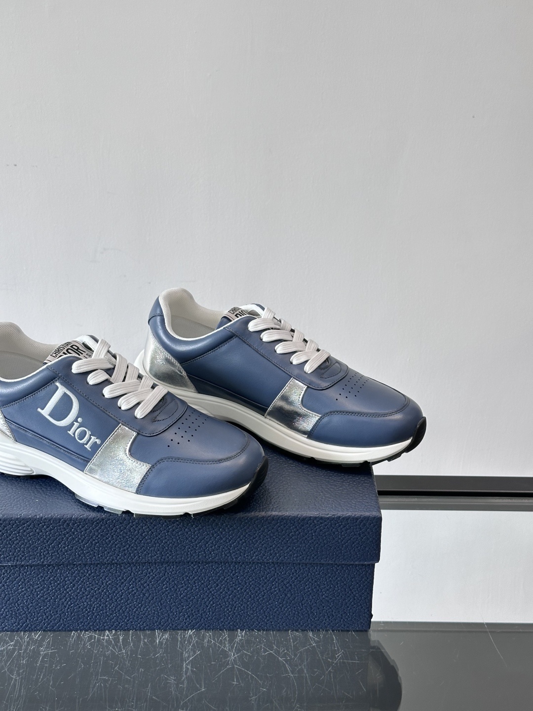 ๐๐ก๐ซ๐ข๐ฌ๐ญ๐ข๐๐ง ๐๐ข๐จ๐ซ# ่ฟชๅฅฅ Dior Chronoๆฐๆฌพไผ้ฒ่ฟๅจ้่ท้่็น้ ็็้
ทๆฏไบ๏ผๆชๆฅๆ